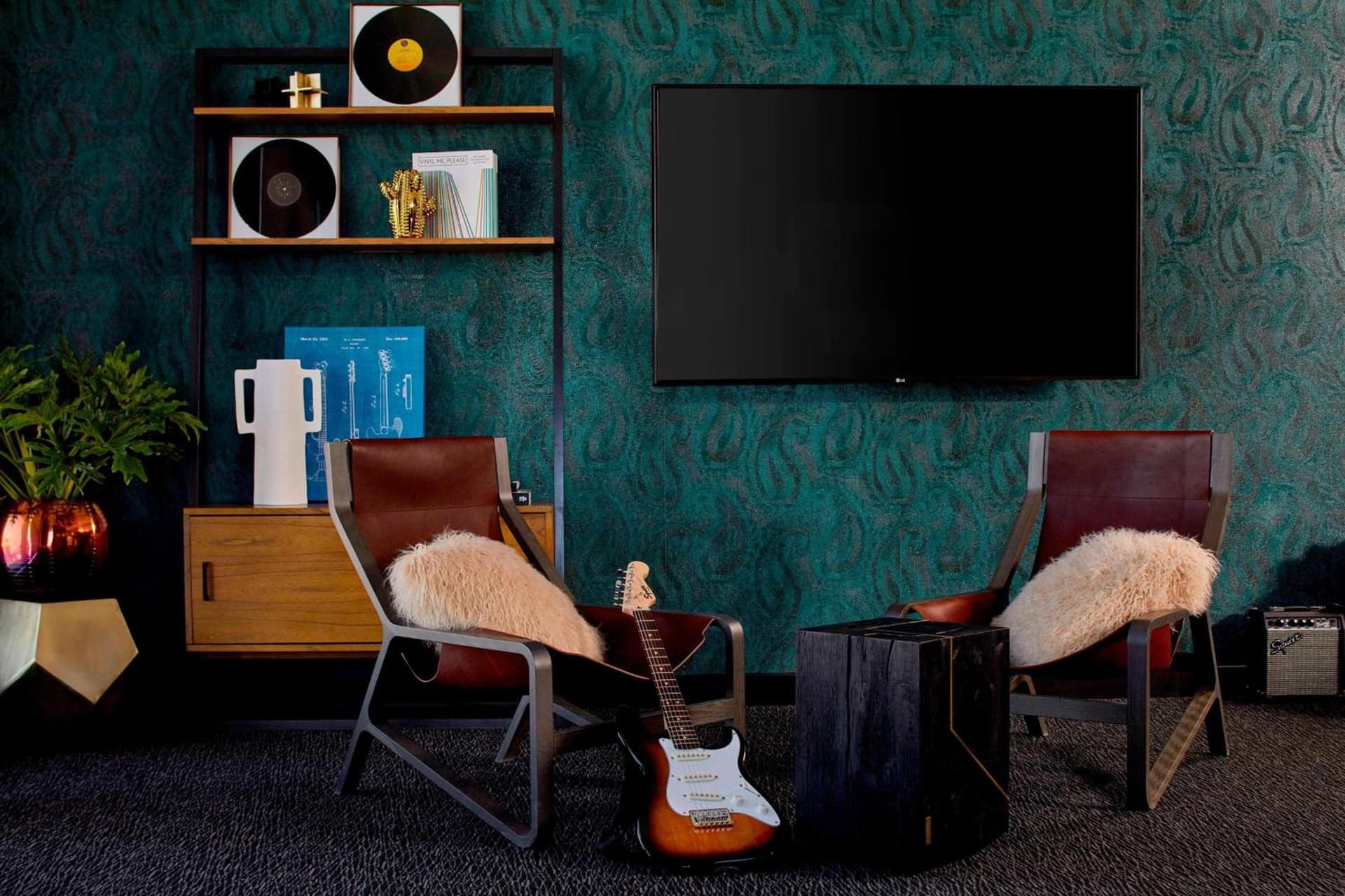 MOXY Minneapolis Uptown gallery photo in Minneapolis, MN — image 22
