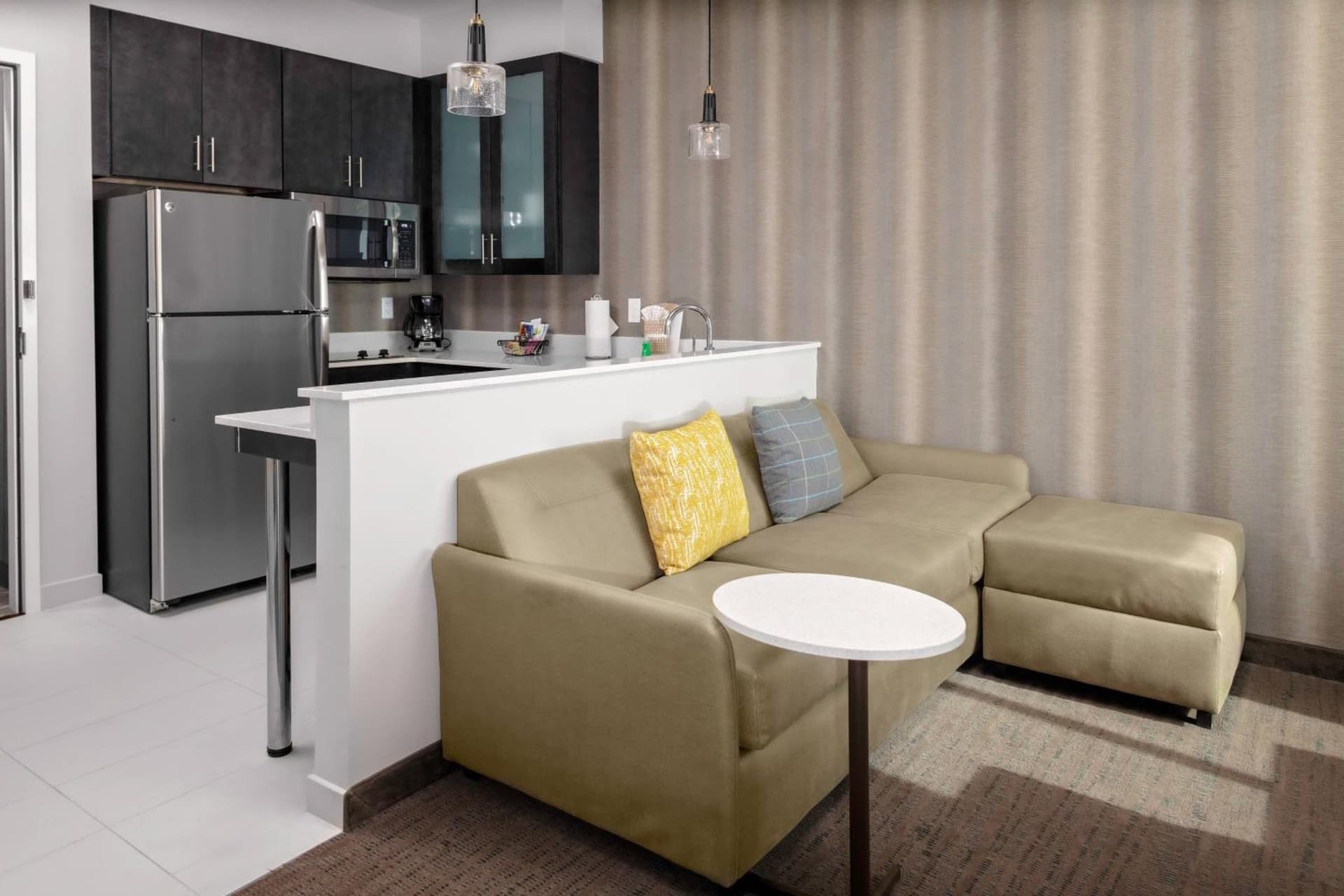 Residence Inn by Marriott Phoenix Mesa East gallery photo in Mesa, AZ — image 16