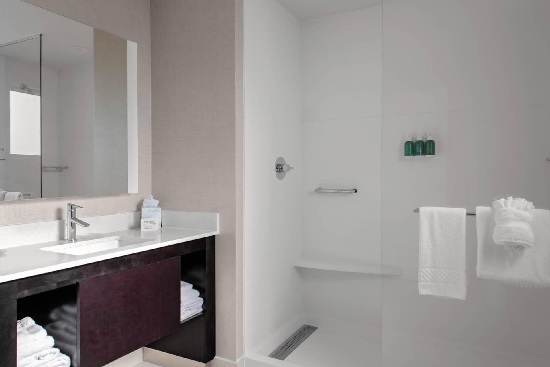 Residence Inn by Marriott Phoenix Mesa East gallery photo in Mesa, AZ — image 8