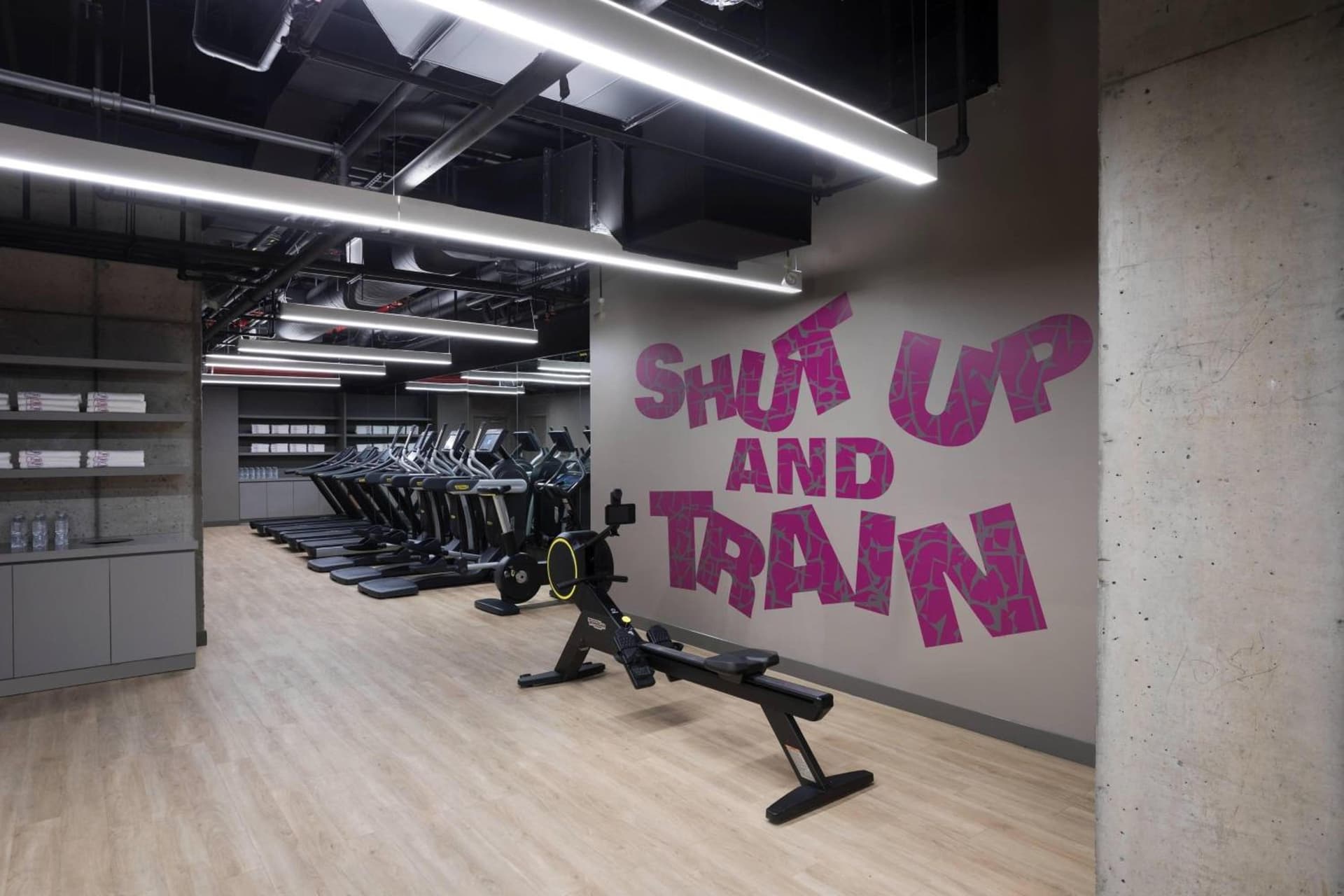 Moxy NYC Chelsea gallery photo in New York, NY — image 34