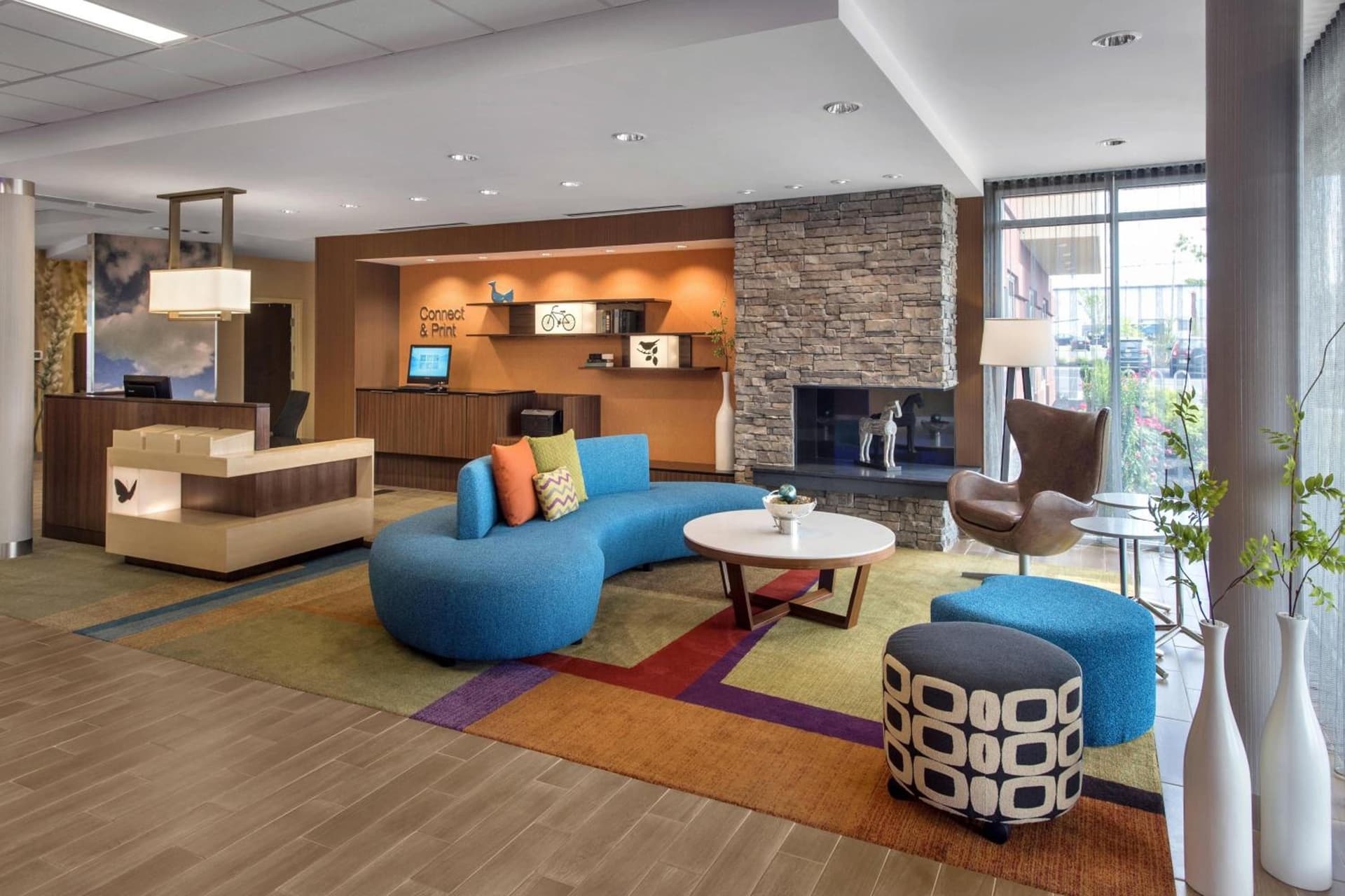 Fairfield Inn & Suites by Marriott New Castle interior in New Castle, DE — gallery photo 2