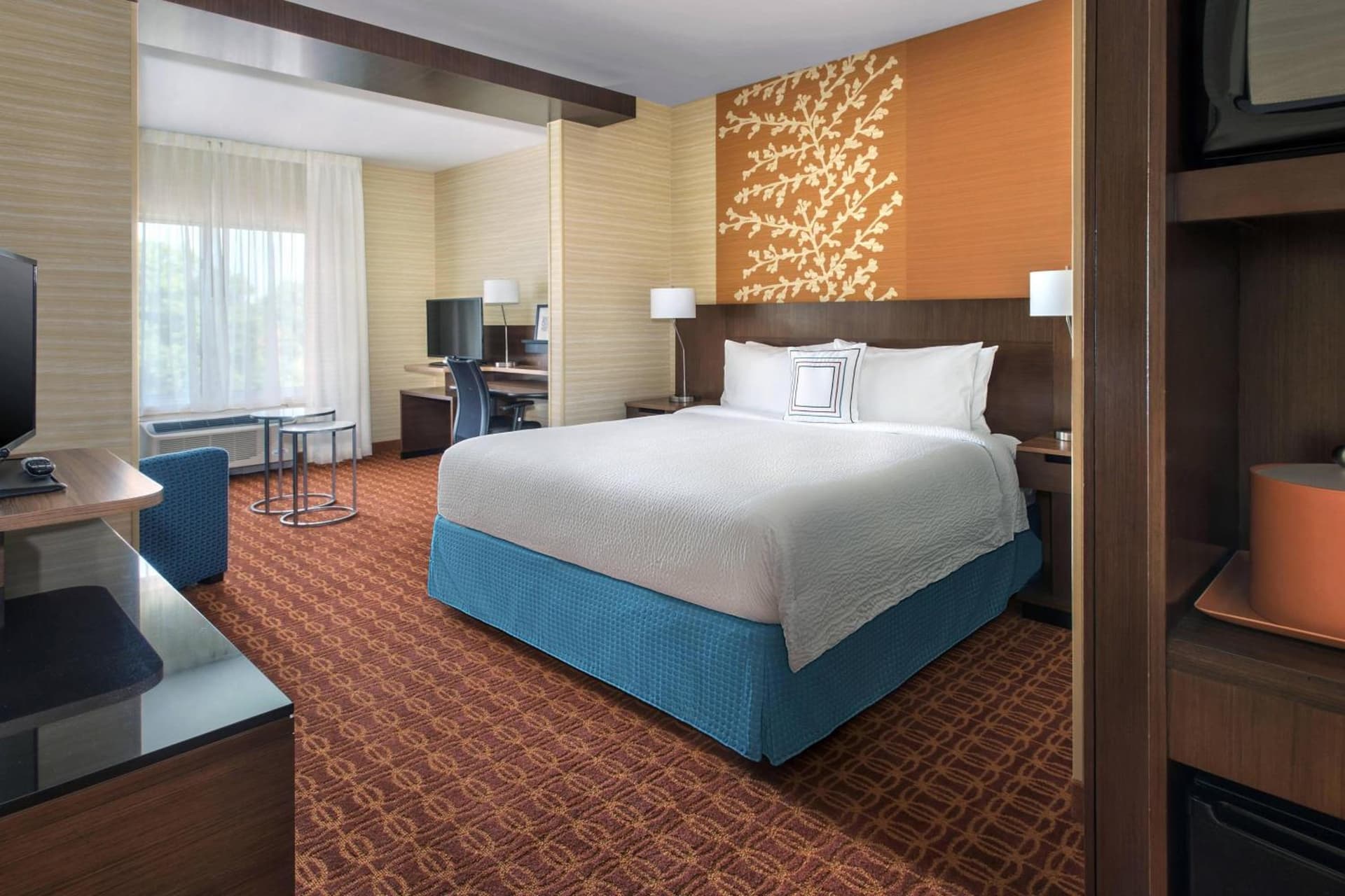 Fairfield Inn & Suites by Marriott New Castle interior in New Castle, DE — gallery photo 2