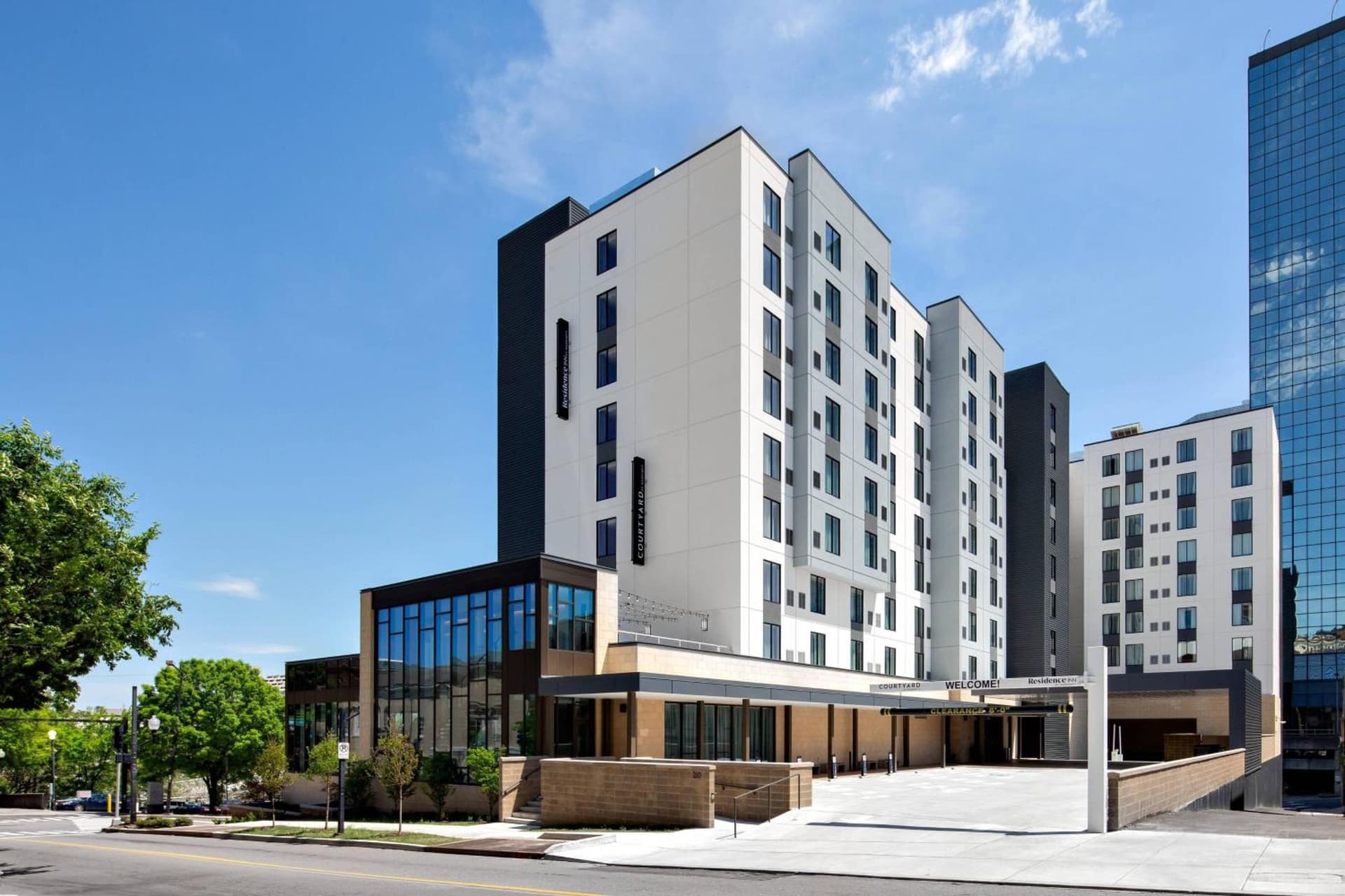 Courtyard by Marriott Knoxville Downtown property views in Knoxville, TN — gallery photo 3