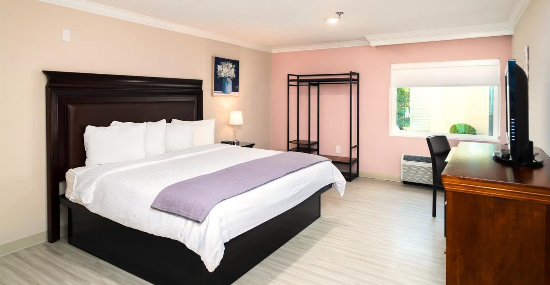 Bella Vista Hotel & Suites gallery photo in Lynchburg, VA — image 5