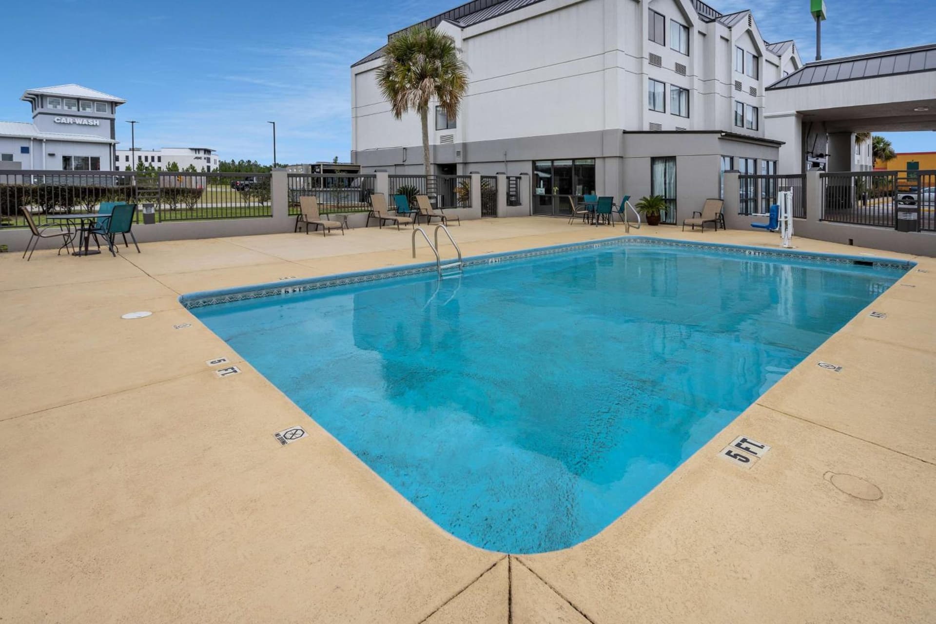 Baymont by Wyndham Saraland gallery photo in Saraland, AL — image 24