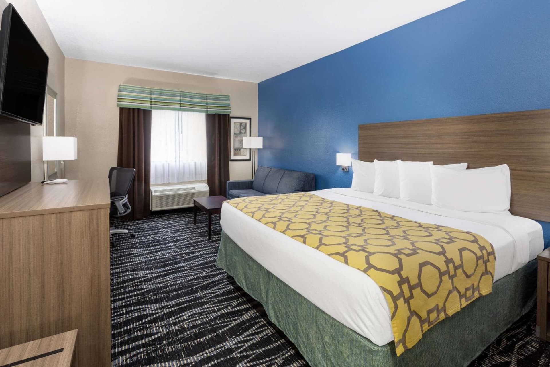 Baymont by Wyndham Saraland gallery photo in Saraland, AL — image 17