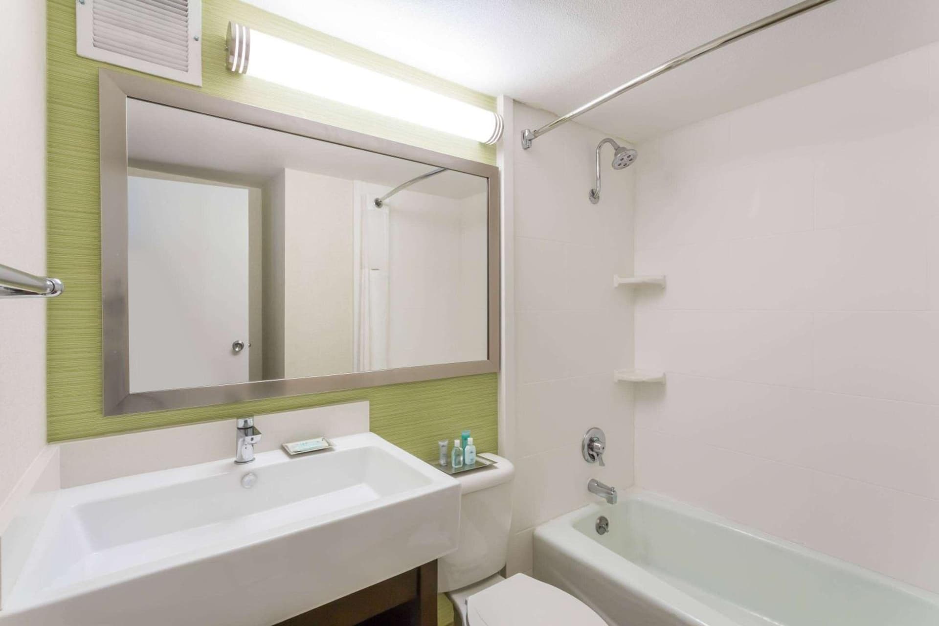 Wyndham Garden Fresno Yosemite Airport gallery photo in Fresno, CA — image 15