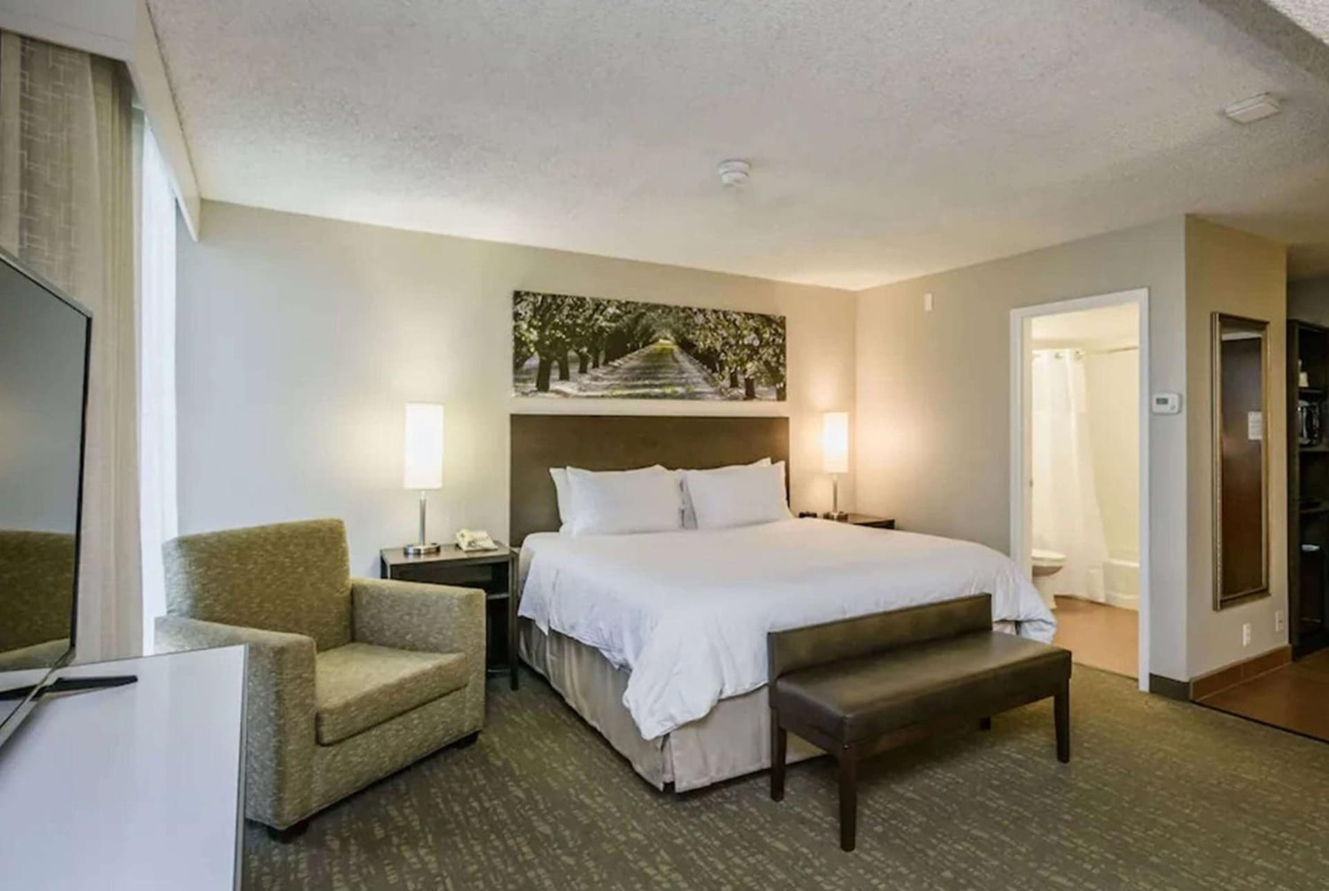 Wyndham Garden Fresno Yosemite Airport property views in Fresno, CA — gallery photo 3