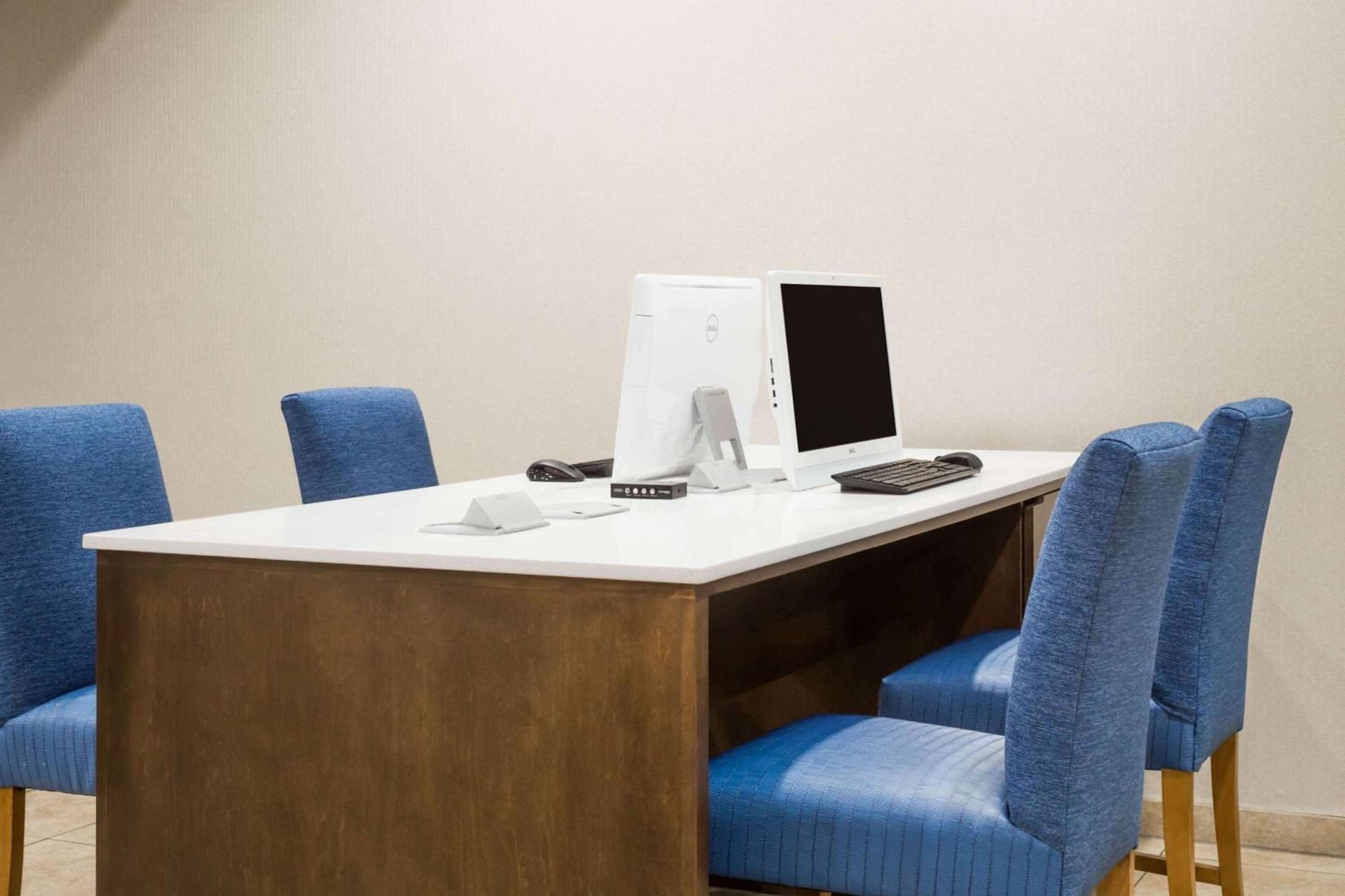 Wyndham Garden Fresno Yosemite Airport gallery photo in Fresno, CA — image 24