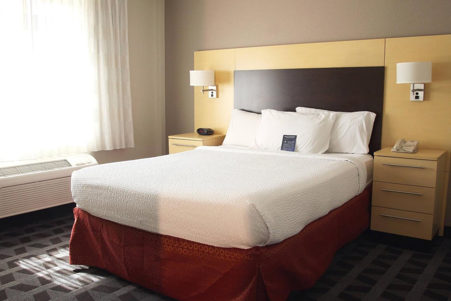 TownePlace Suites by Marriott Albany Downtown/Medical Center property views in Albany, NY — gallery photo 3
