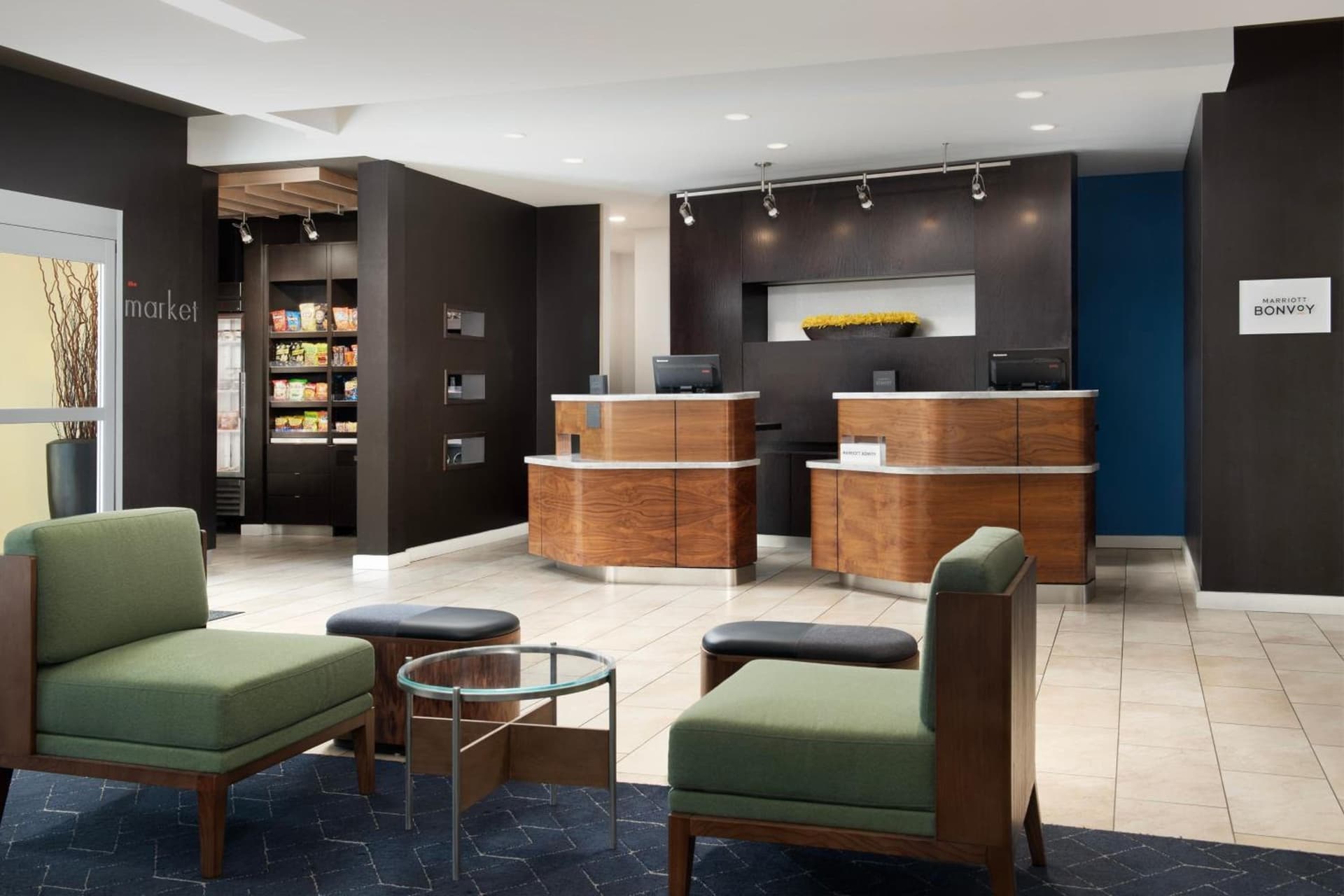 Courtyard By Marriott Little Rock North property views in North Little Rock, AR — gallery photo 3