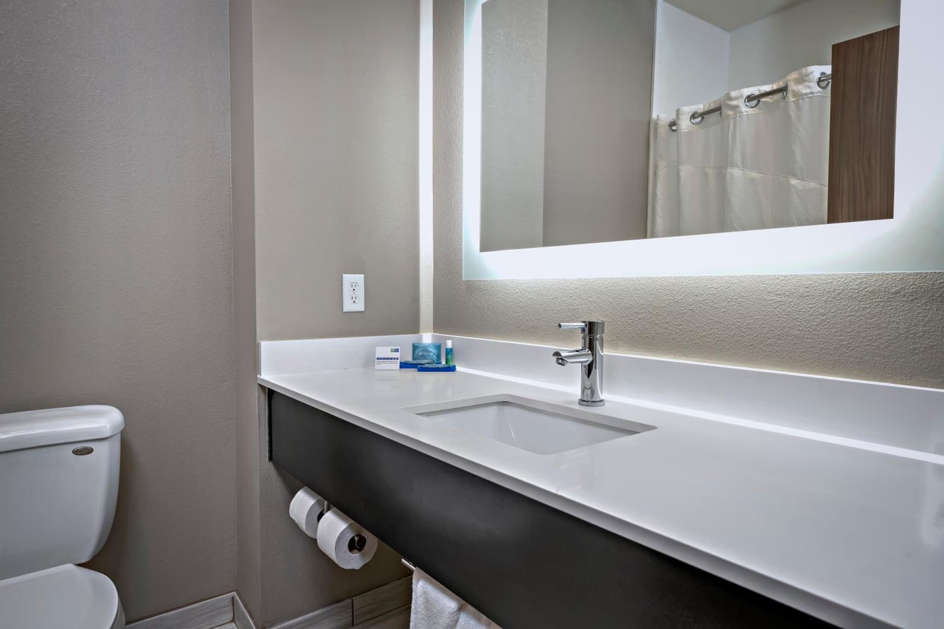 Holiday Inn Express Hotel & Suites Kilgore North by IHG gallery photo in Kilgore, TX — image 55