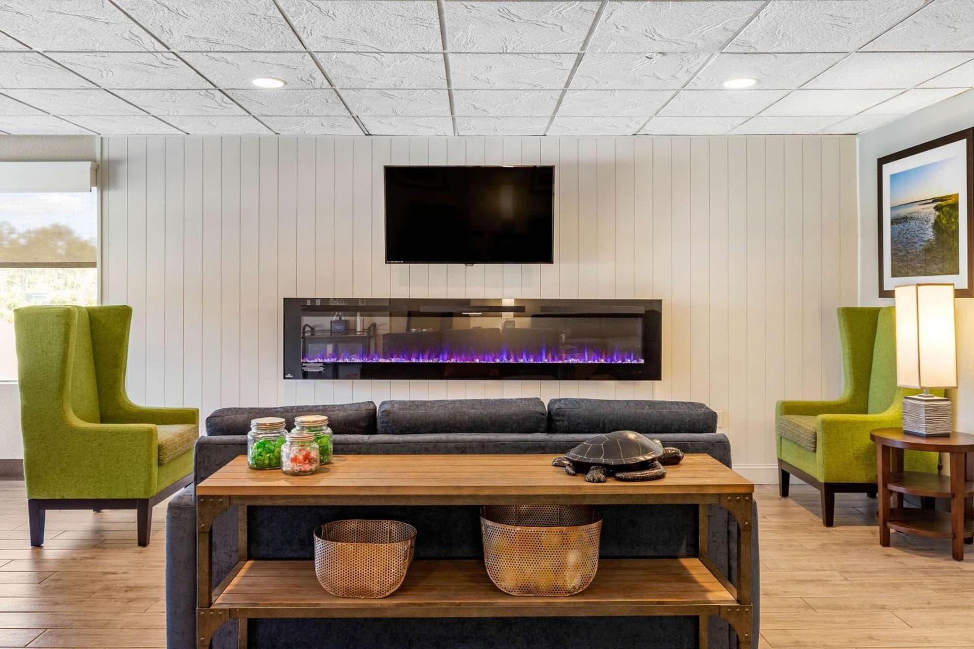 Comfort Suites Southport - Oak Island gallery photo in Southport, NC — image 37
