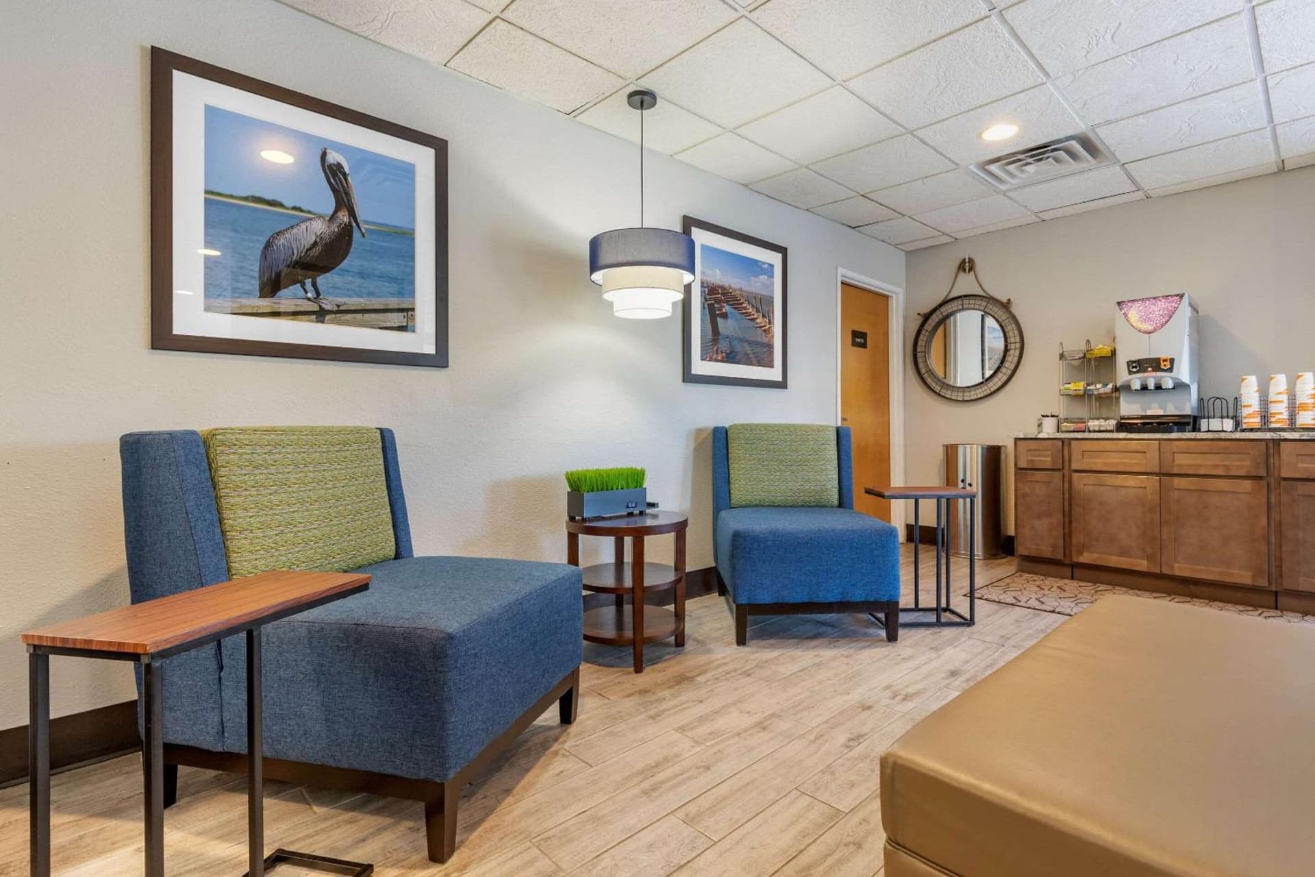 Comfort Suites Southport - Oak Island gallery photo in Southport, NC — image 38