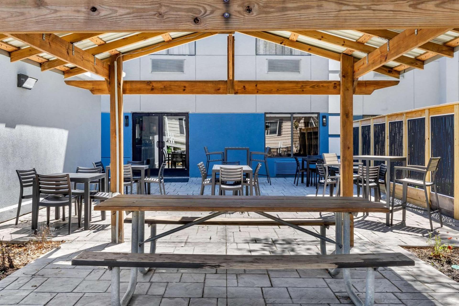 Comfort Suites Southport - Oak Island gallery photo in Southport, NC — image 19
