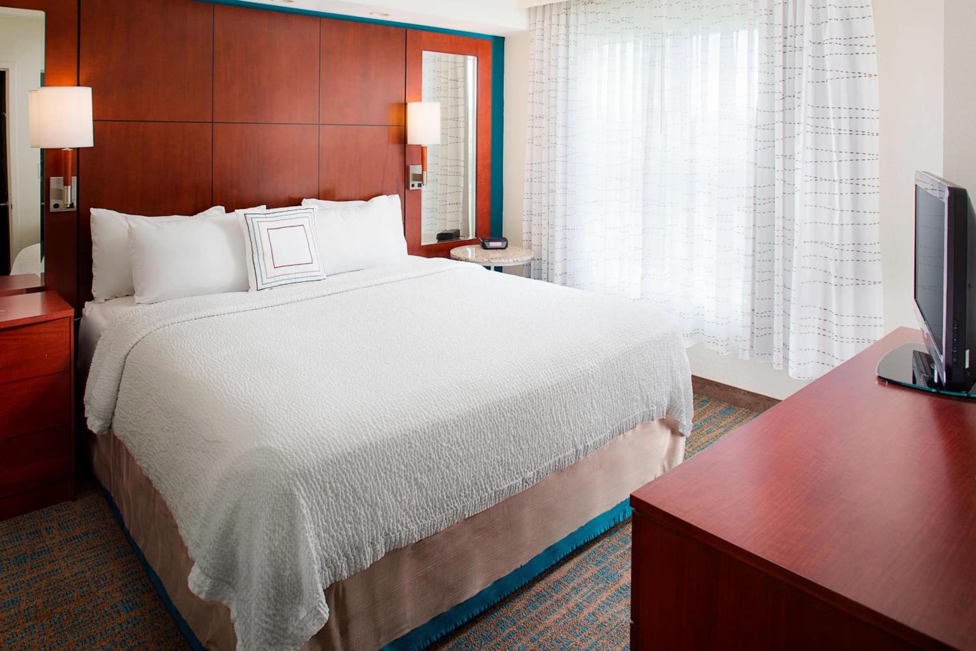 Residence Inn by Marriott Roanoke Airport gallery photo in Roanoke, VA — image 11