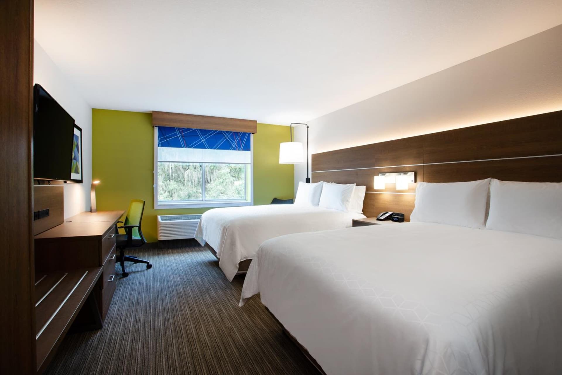 Holiday Inn Express & Suites - Deland South by IHG gallery photo in DeLand, FL — image 11