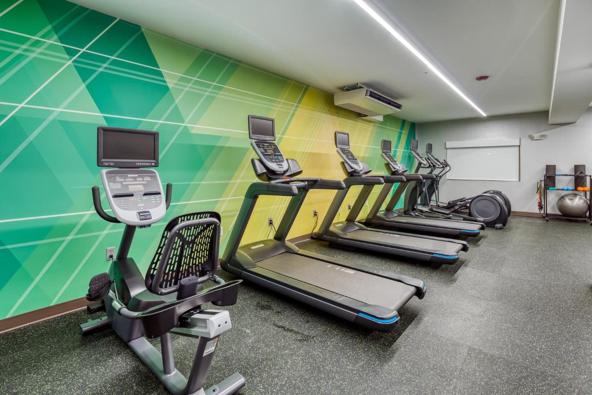 Holiday Inn Kansas City - Downtown by IHG gallery photo in Kansas City, MO — image 92