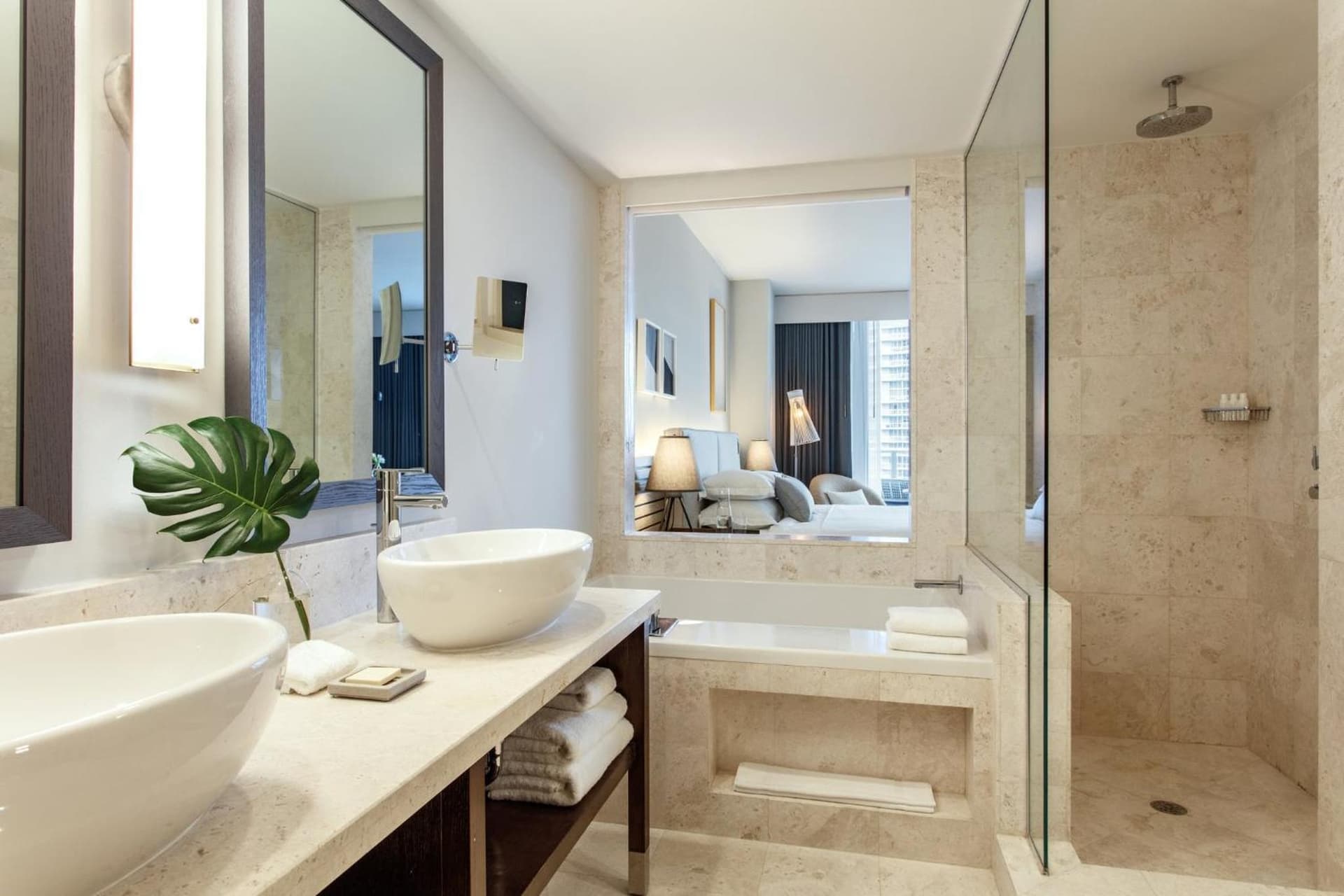Kimpton EPIC Hotel by IHG gallery photo in Miami, FL — image 42