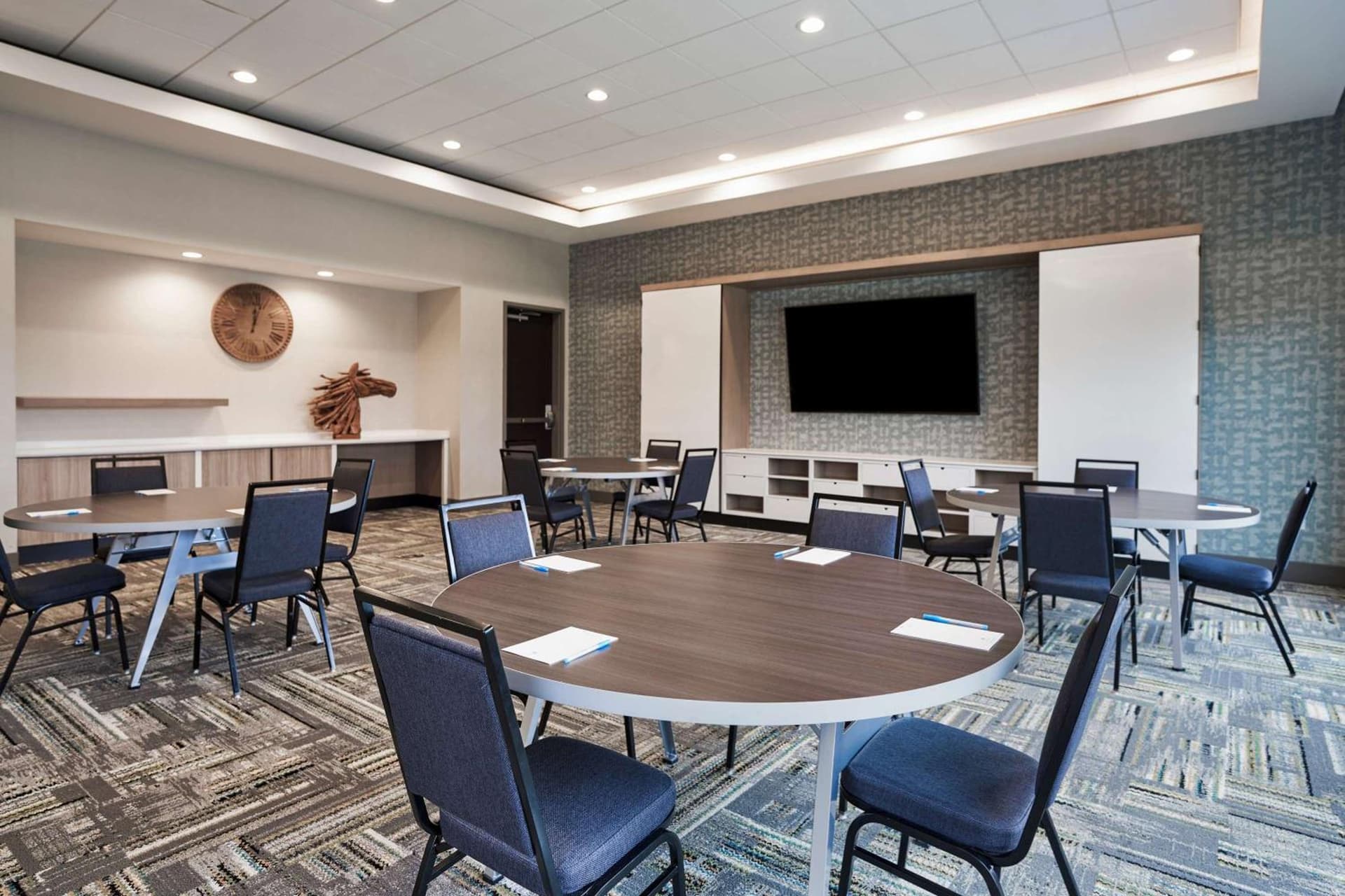 Hyatt House Louisville East gallery photo in Louisville, KY — image 6