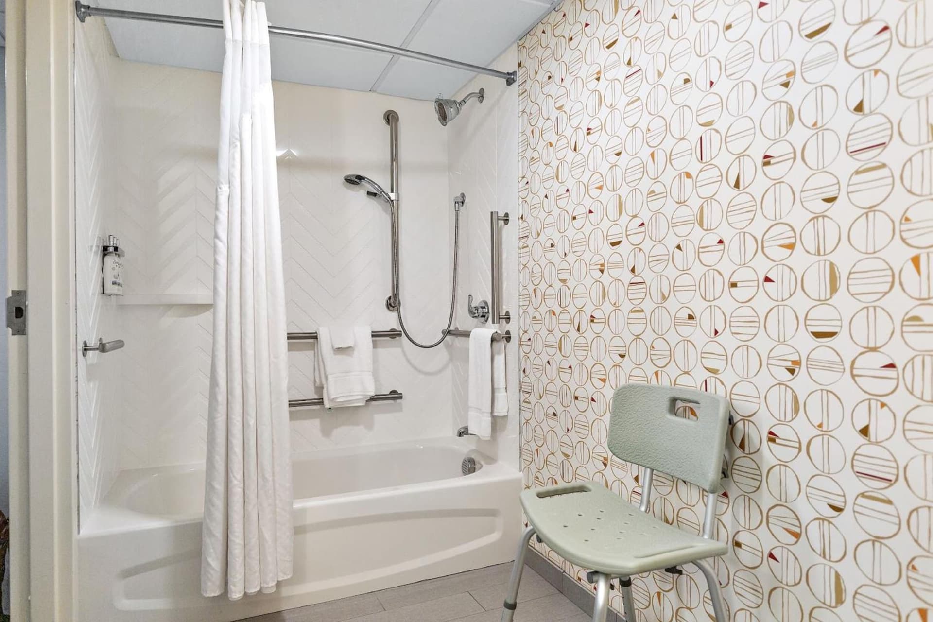 Holiday Inn Portsmouth by IHG gallery photo in Portsmouth, NH — image 12