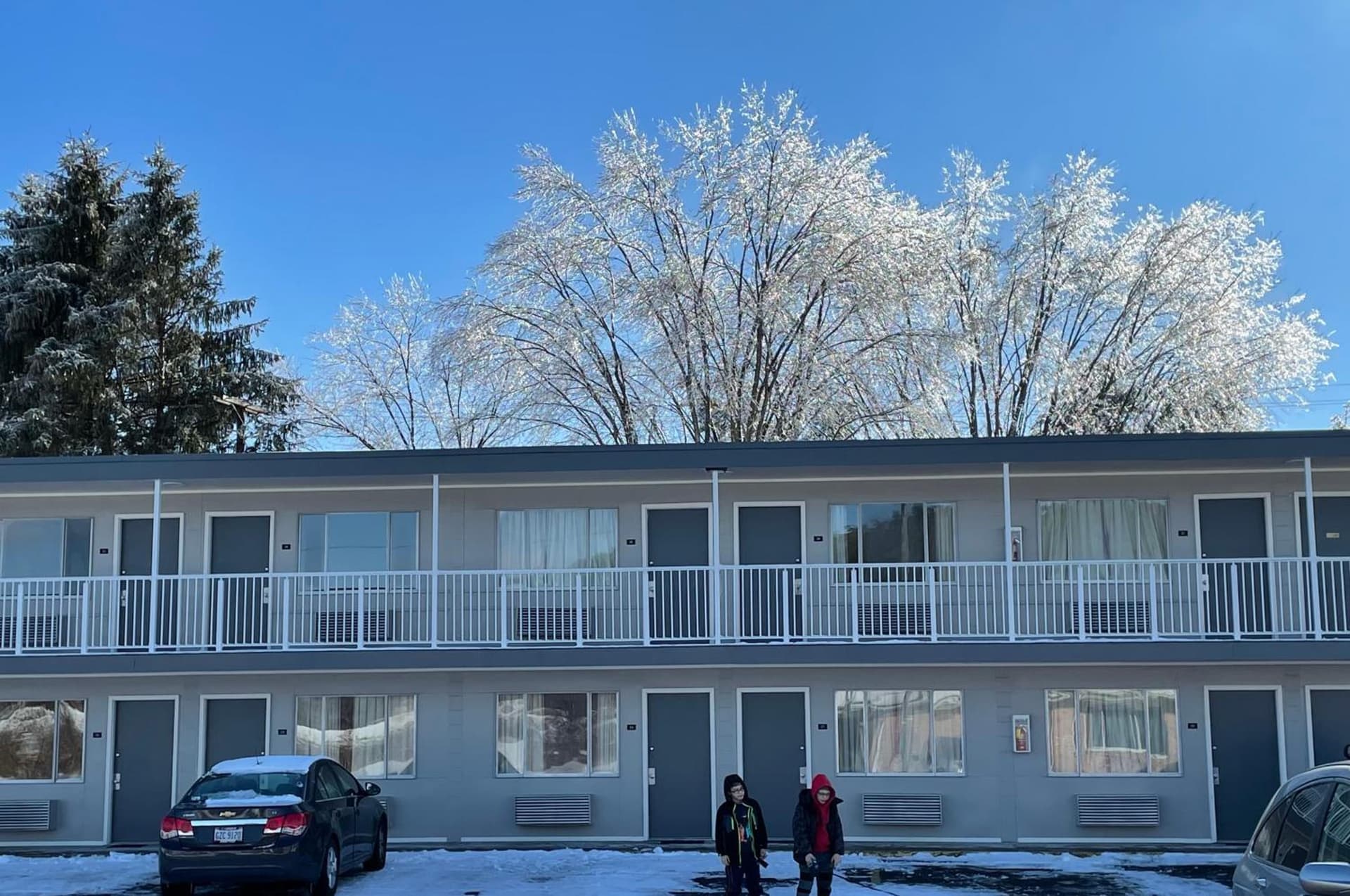 Lake Logan Inn property views in Logan, OH — gallery photo 3