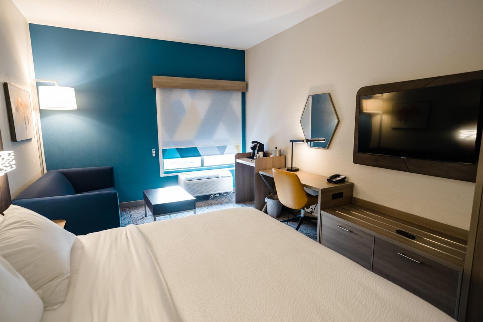 Holiday Inn Express Hotel & Suites Knoxville-North-I-75 Exit 112 by IHG gallery photo in Knoxville, TN — image 50