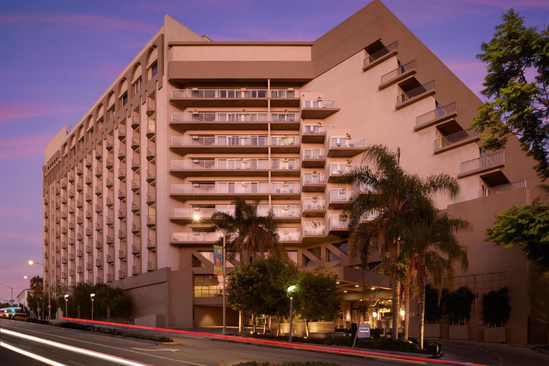 Hyatt Centric Delfina Santa Monica featured exterior or lobby in Los Angeles, CA — similar hotel