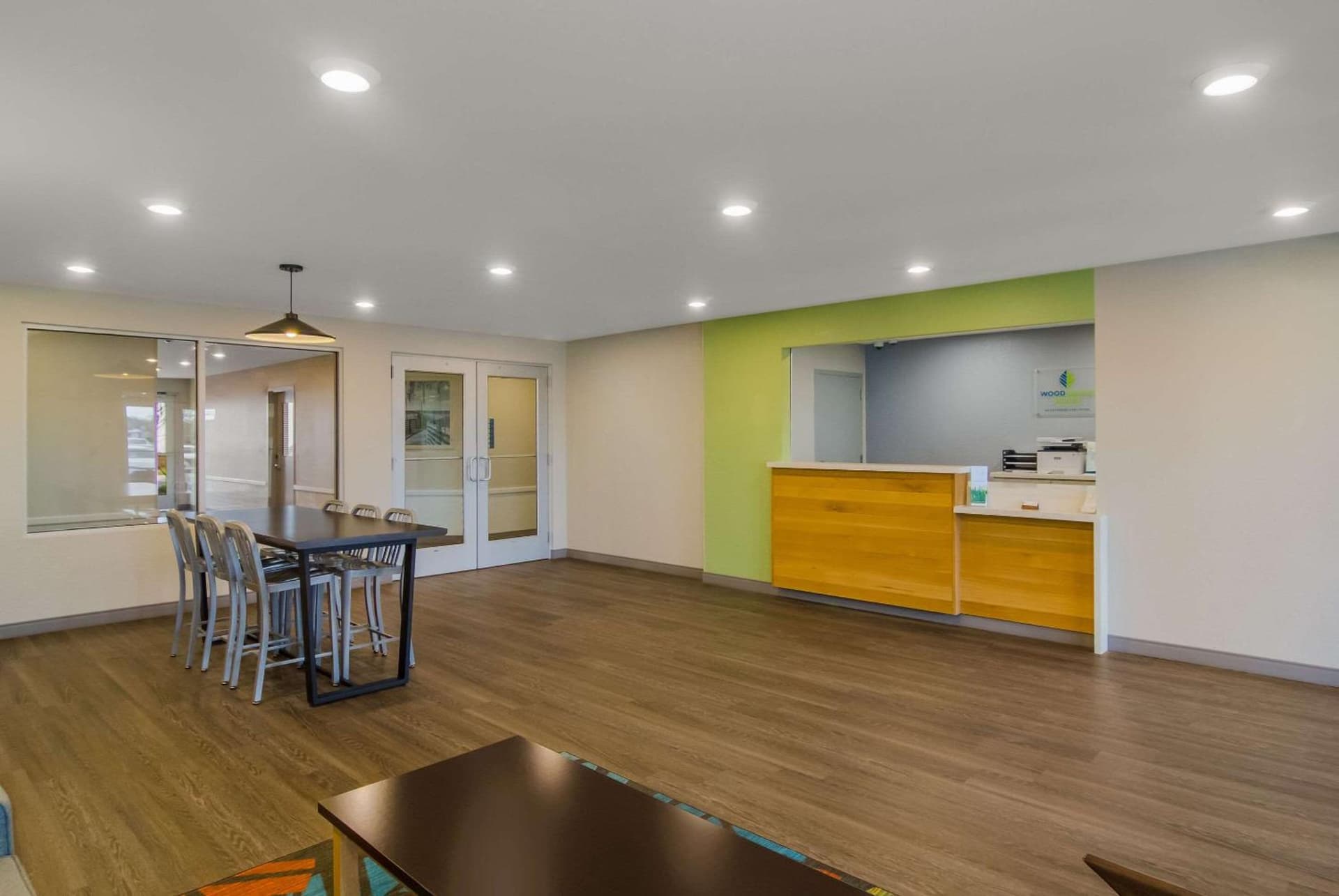 WoodSpring Suites Jacksonville Orange Park property views in Orange Park, FL — gallery photo 3