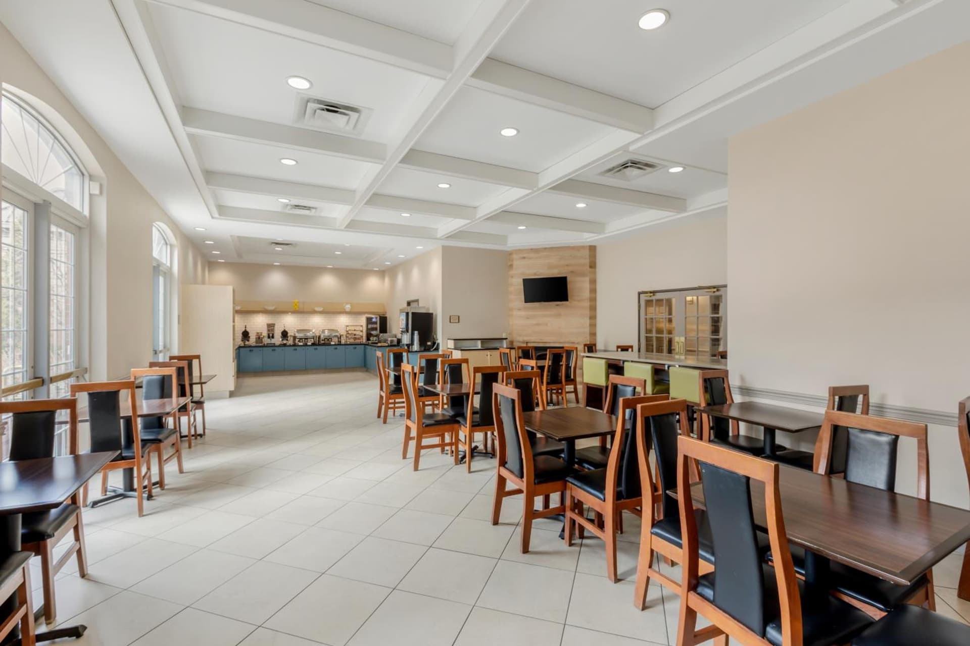 Country Inn & Suites by Radisson, Elk Grove Village-Itasca gallery photo in Elk Grove Village, IL — image 14