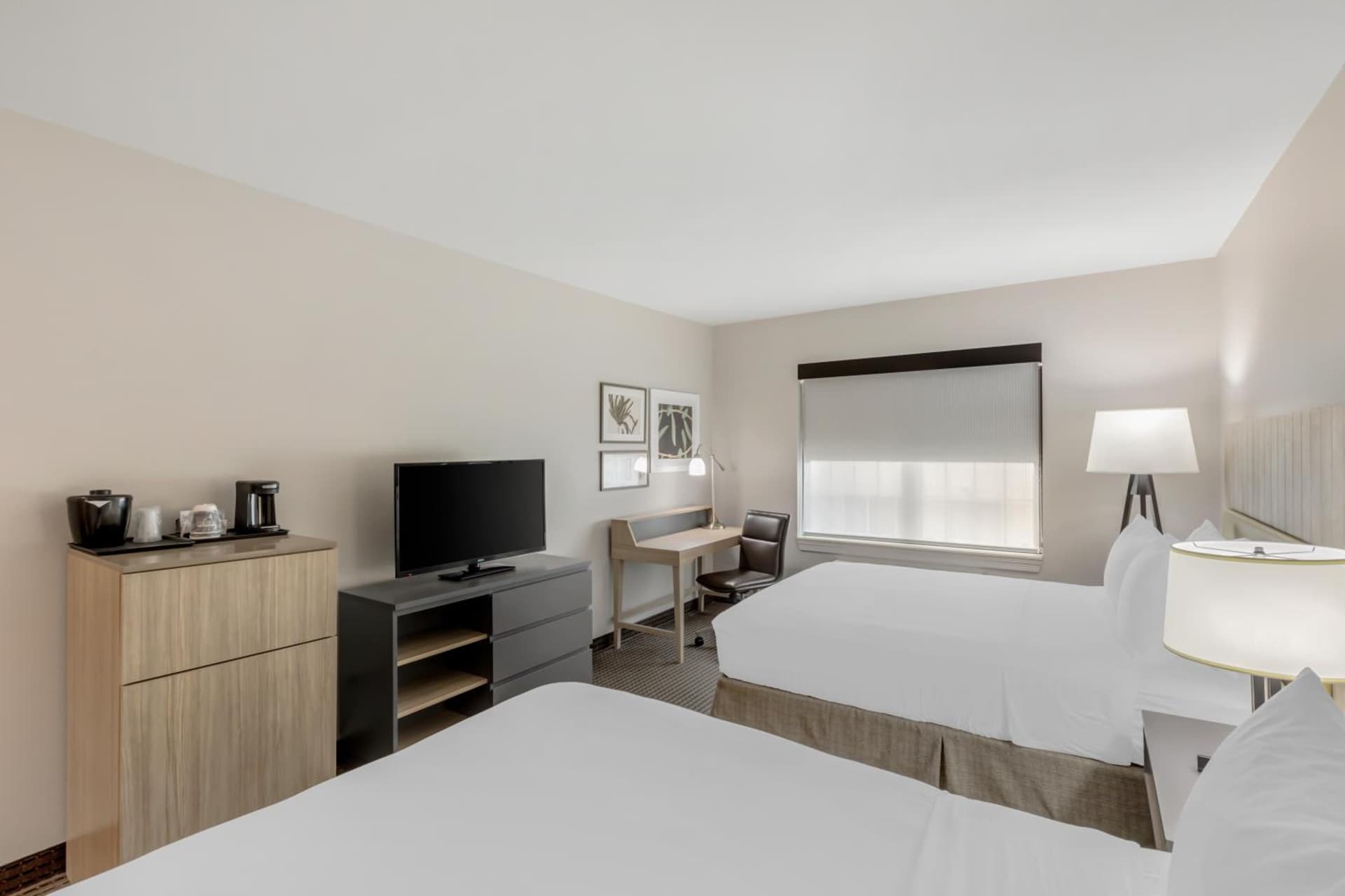 Country Inn & Suites by Radisson, Elk Grove Village-Itasca gallery photo in Elk Grove Village, IL — image 19