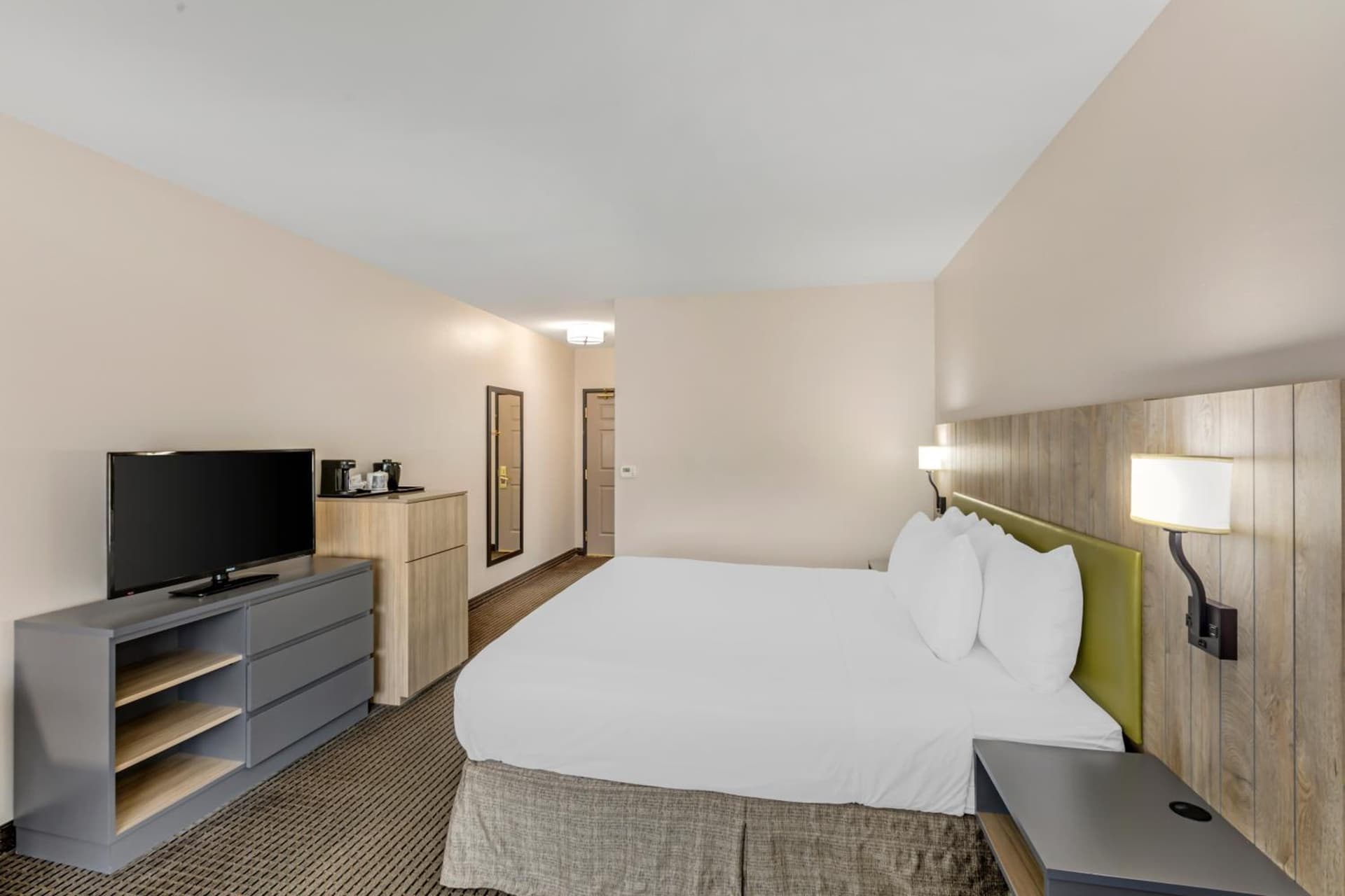 Country Inn & Suites by Radisson, Elk Grove Village-Itasca gallery photo in Elk Grove Village, IL — image 48