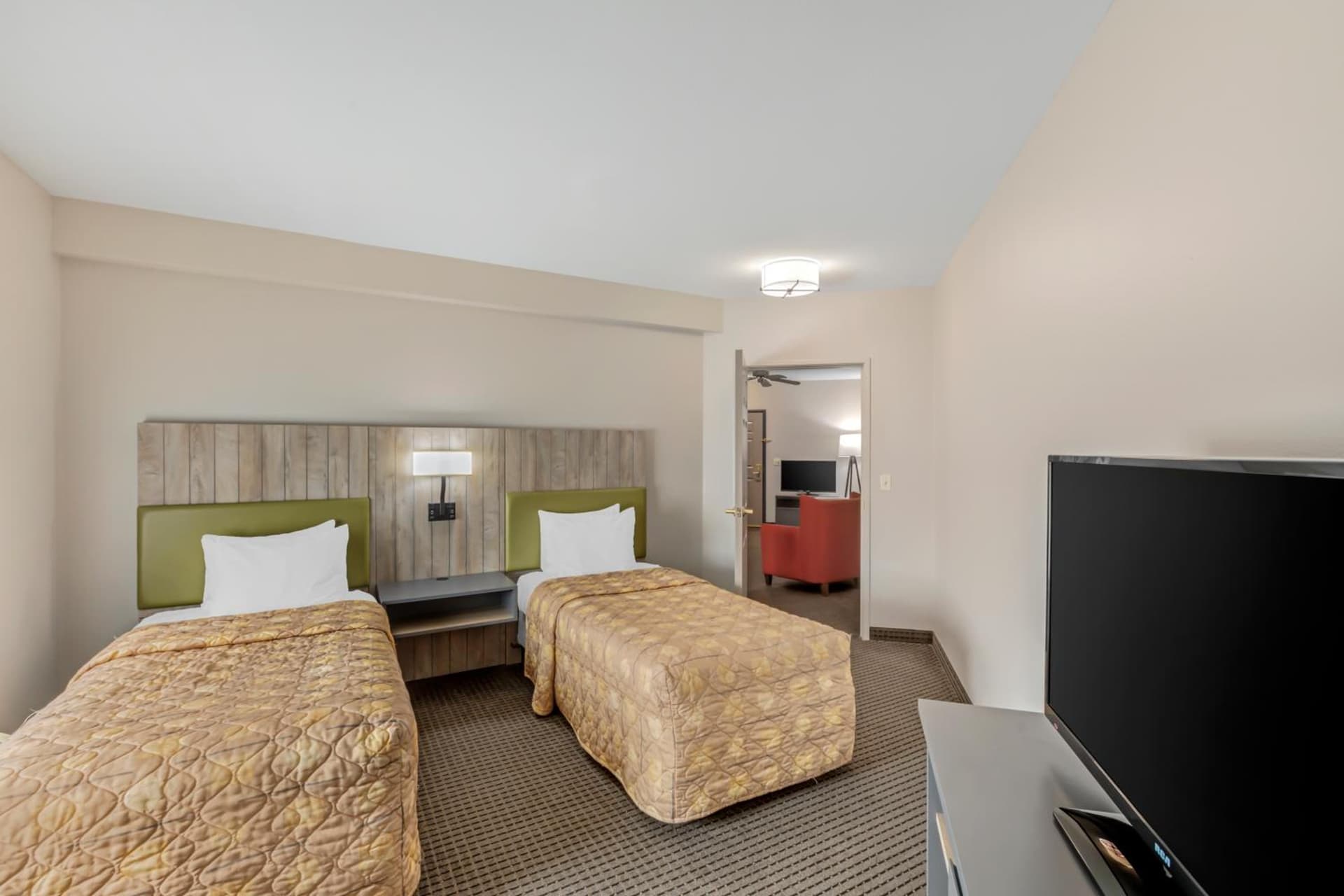 Country Inn & Suites by Radisson, Elk Grove Village-Itasca gallery photo in Elk Grove Village, IL — image 60
