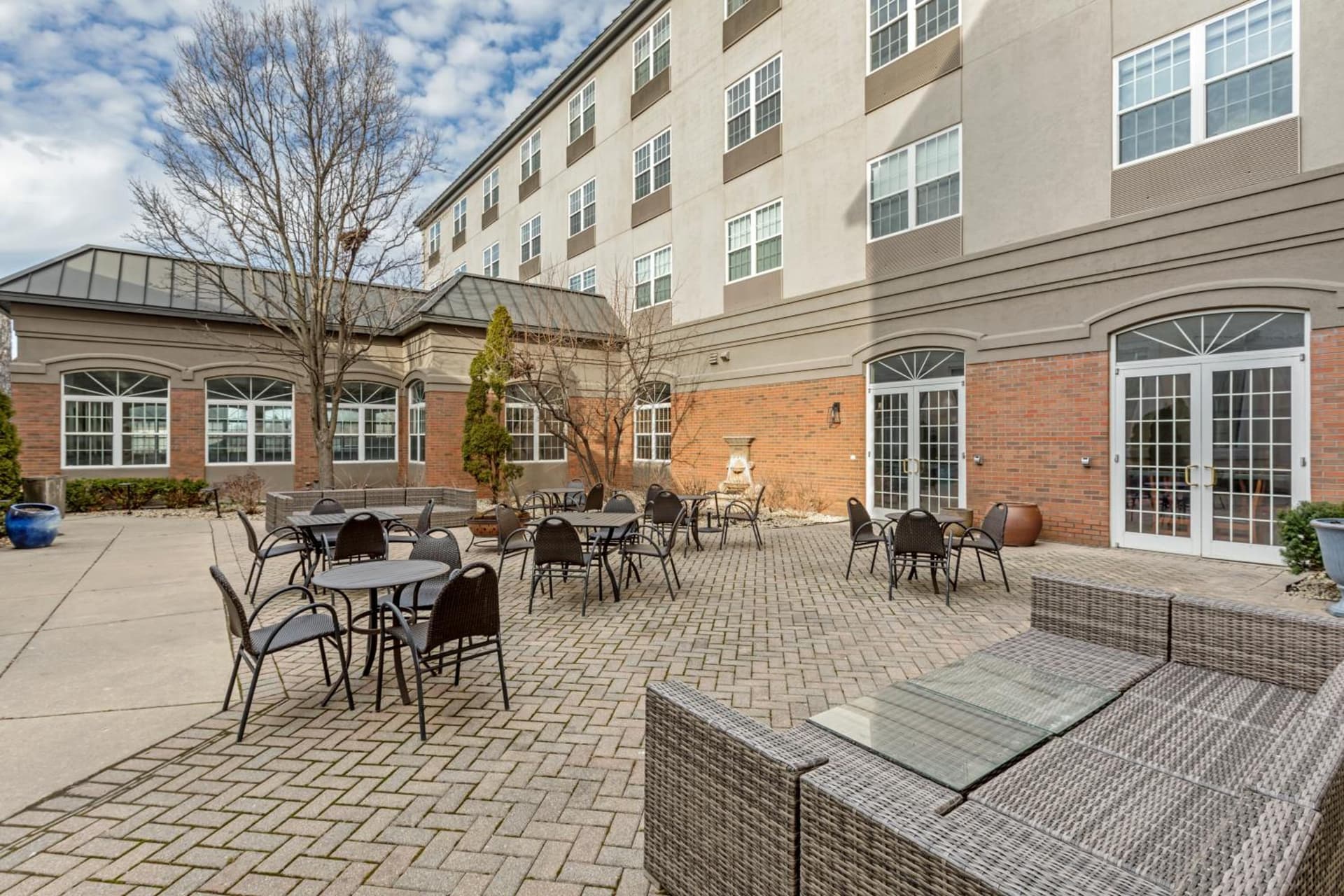 Country Inn & Suites by Radisson, Elk Grove Village-Itasca gallery photo in Elk Grove Village, IL — image 7