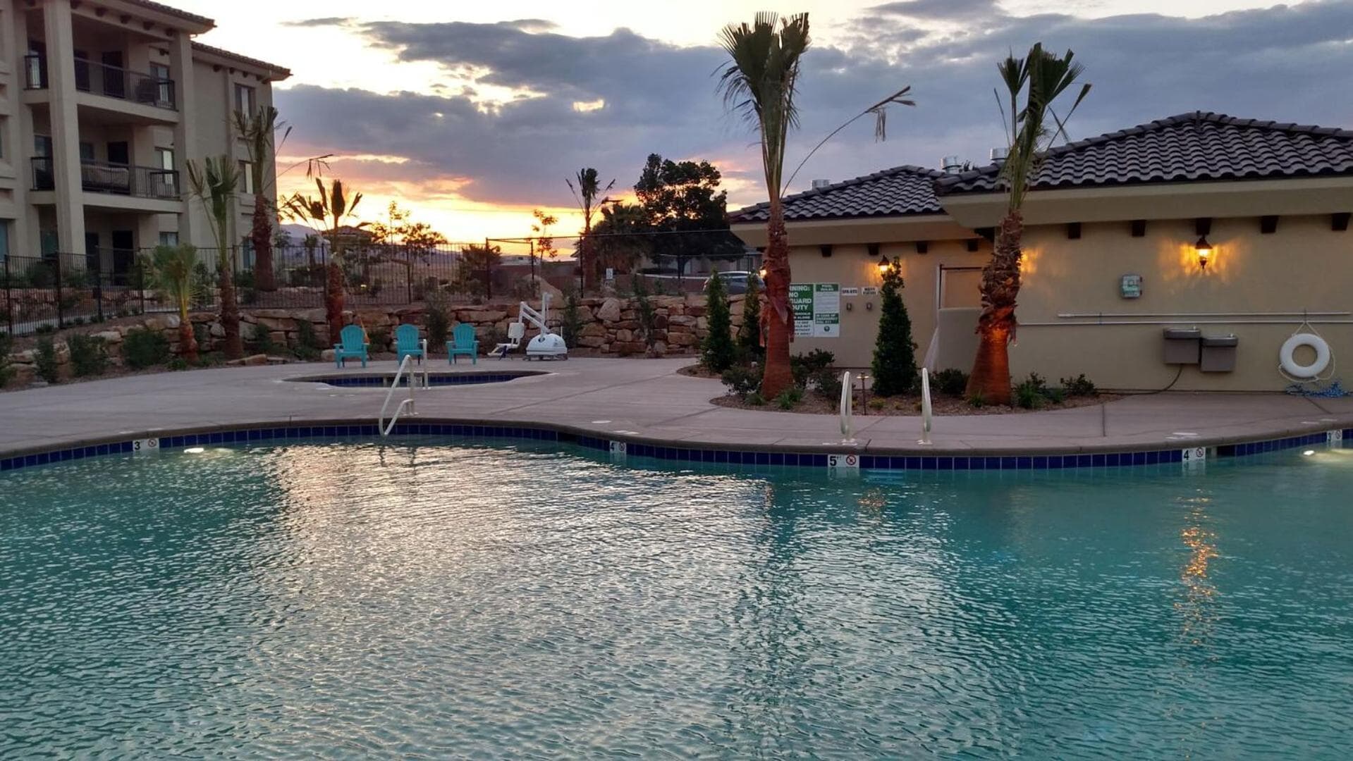 W307 Third Floor 3-bedroom Pool View property views in St. George, UT — gallery photo 3