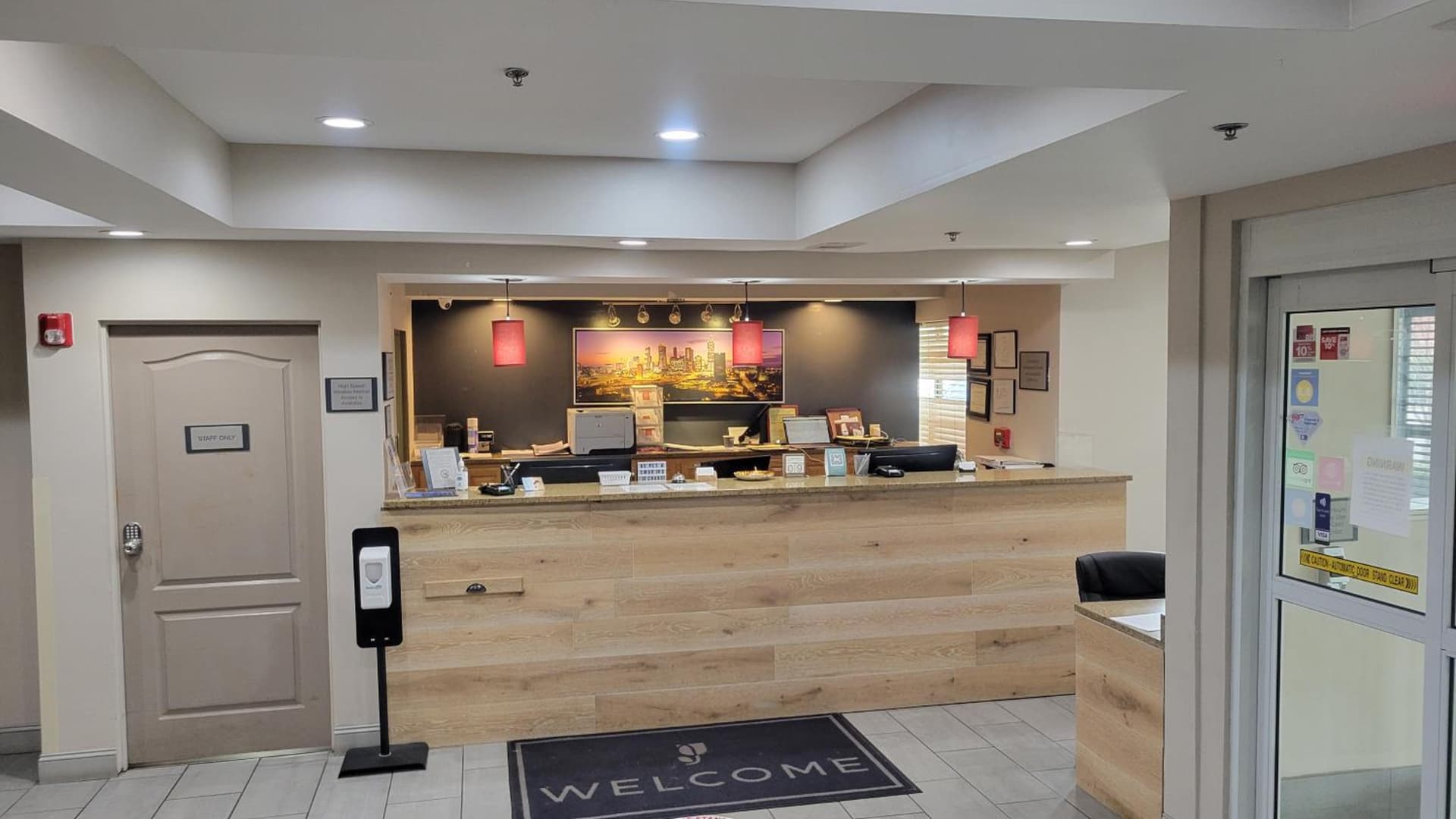 Country Inn & Suites By Radisson, McDonough, GA interior in McDonough, GA — gallery photo 2