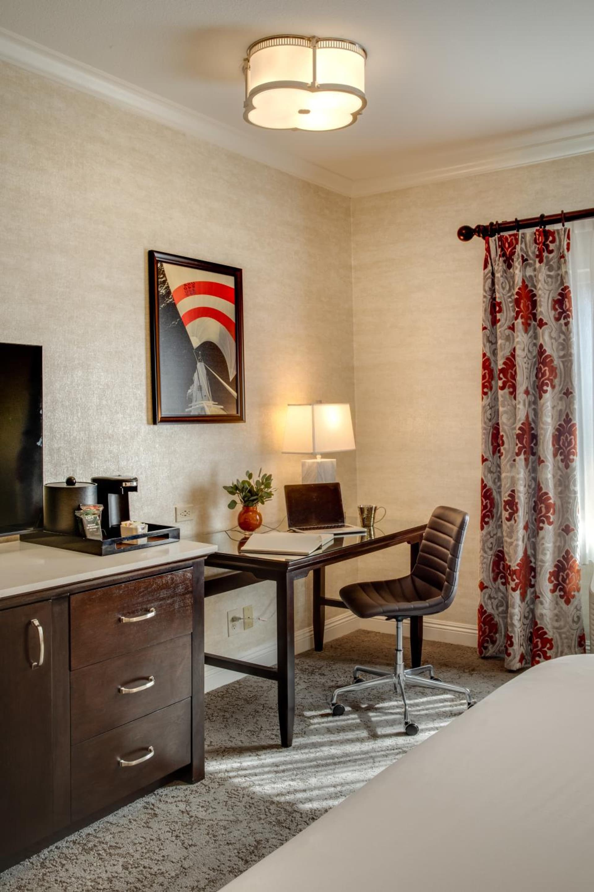 Ayres Hotel Costa Mesa Newport Beach gallery photo in Costa Mesa, CA — image 70