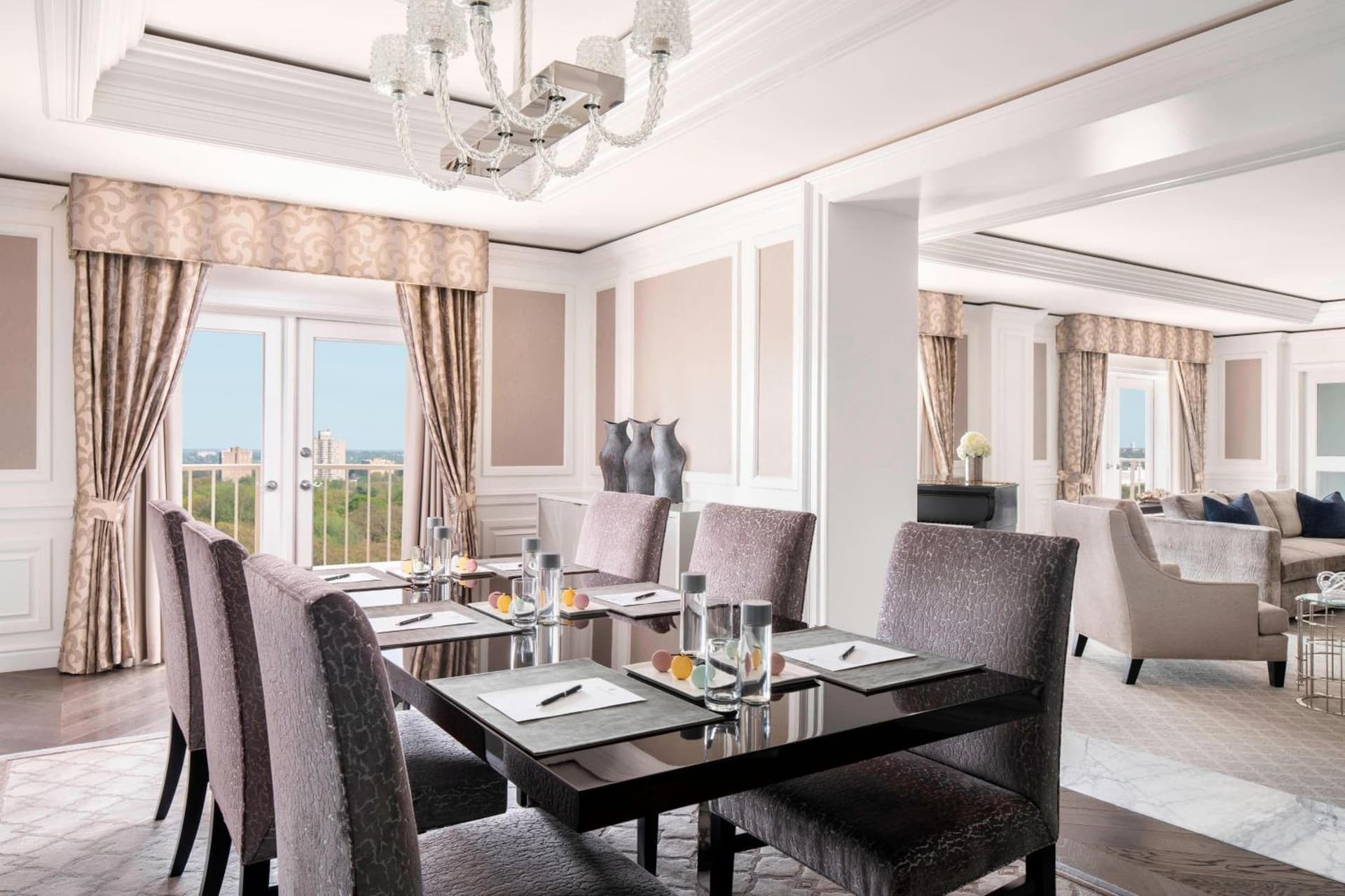 The Ritz-Carlton, St. Louis gallery photo in Clayton, MO — image 97