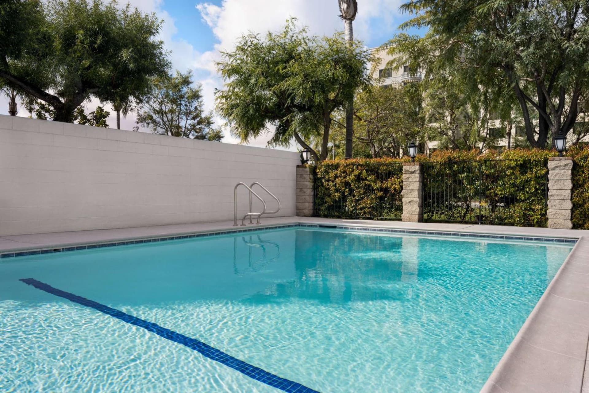 Ramada by Wyndham Anaheim Convention Center gallery photo in Anaheim, CA — image 28