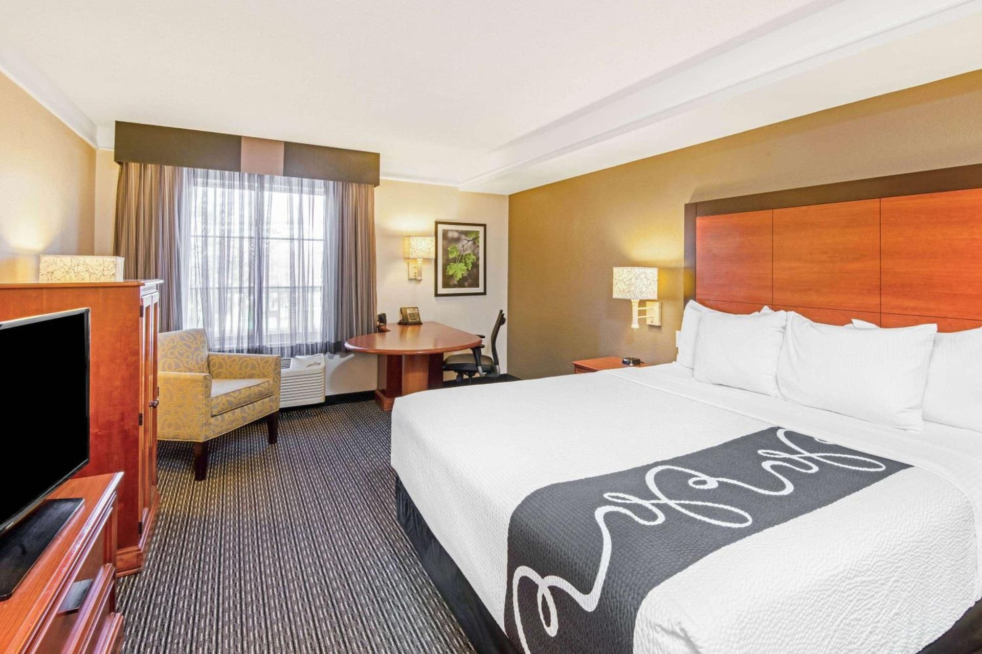 La Quinta by Wyndham San Antonio Airport gallery photo in San Antonio, TX — image 17