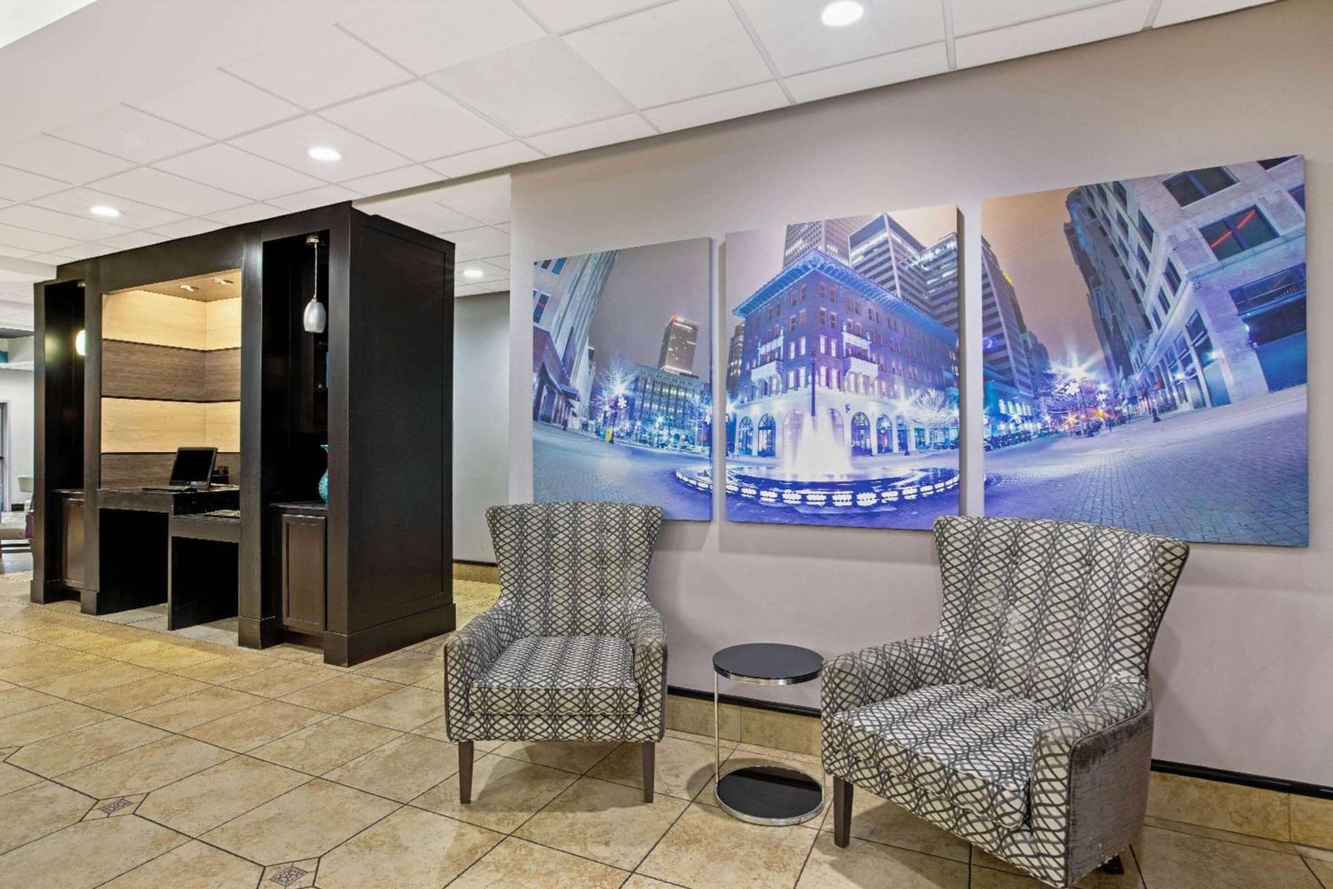 La Quinta by Wyndham Tulsa Airport / Expo Square gallery photo in Tulsa, OK — image 33