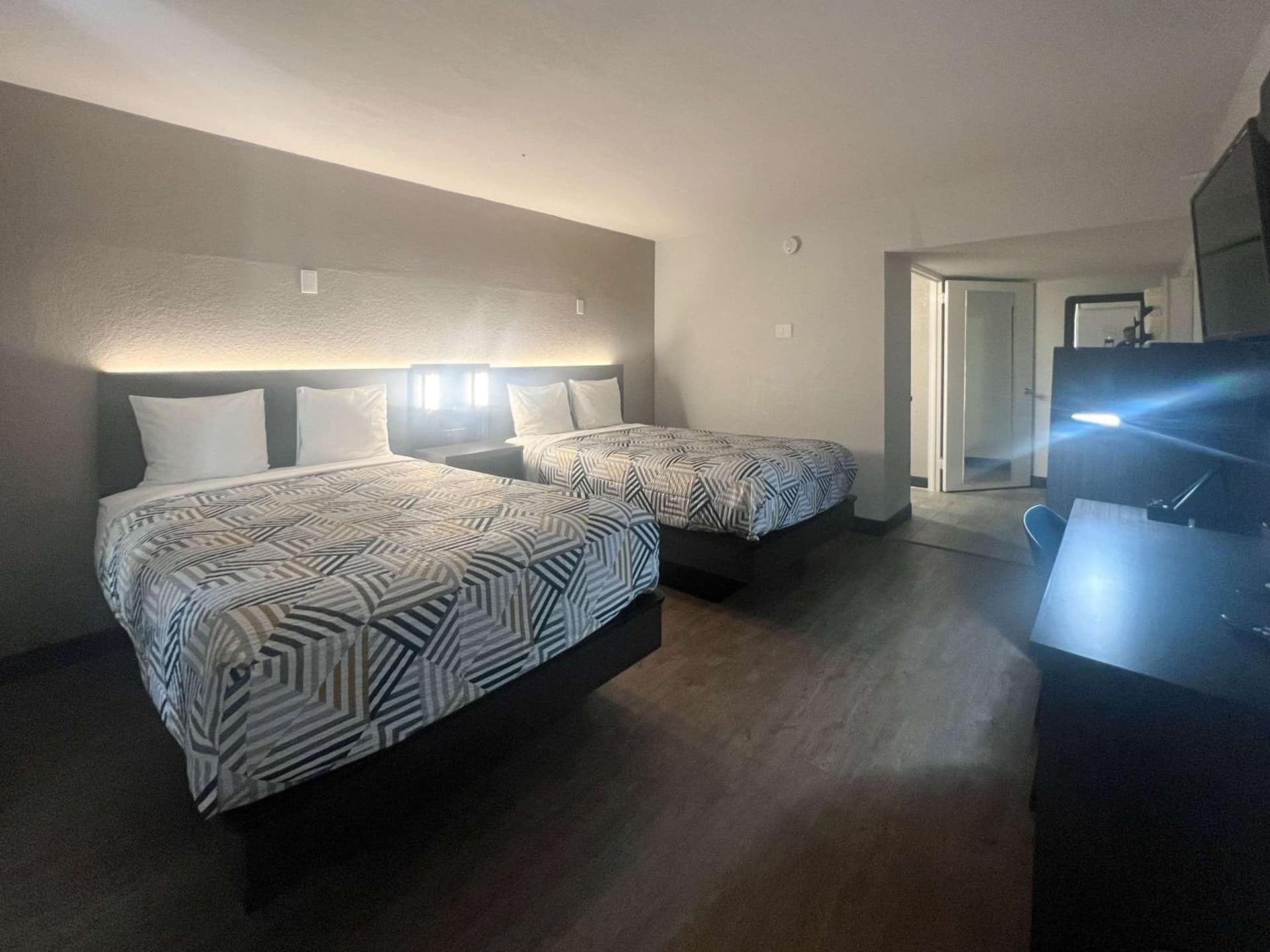 Motel 6 Glendale Phoenix gallery photo in Glendale, AZ — image 37