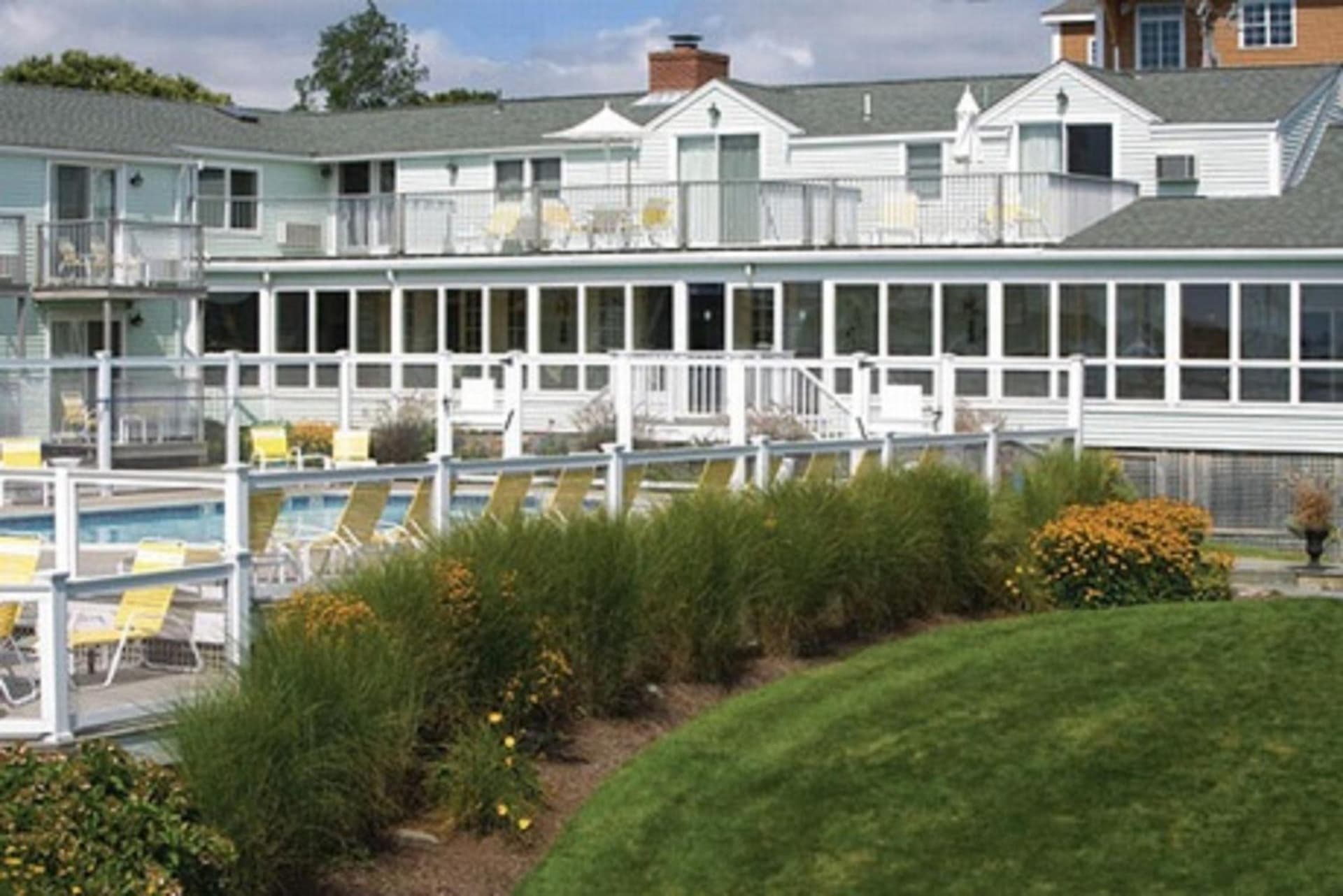 Anchor In Distinctive Waterfront Lodging gallery photo in Hyannis — image 4