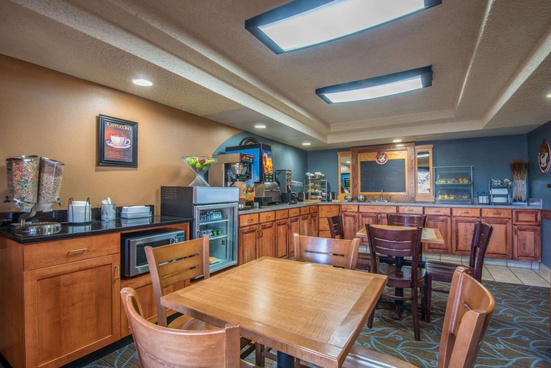 AmericInn by Wyndham Windsor Ft. Collins gallery photo in Fort Collins, CO — image 18