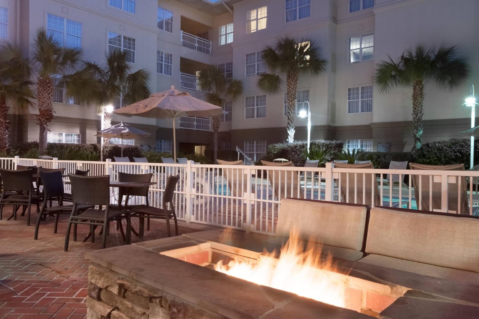 Residence Inn Charleston Riverview interior in Charleston, SC — gallery photo 2