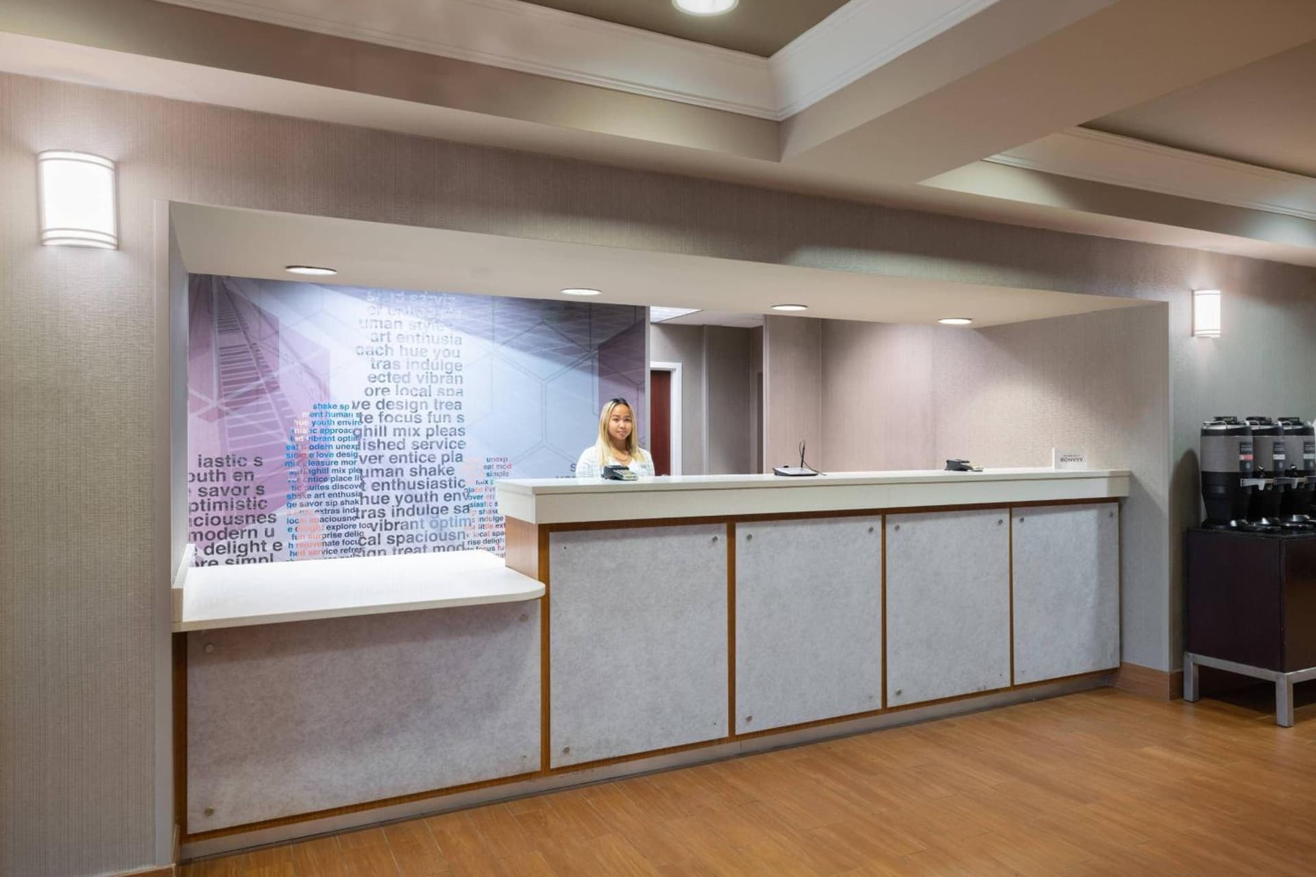 SpringHill Suites by Marriott Williamsburg interior in Williamsburg, VA — gallery photo 2