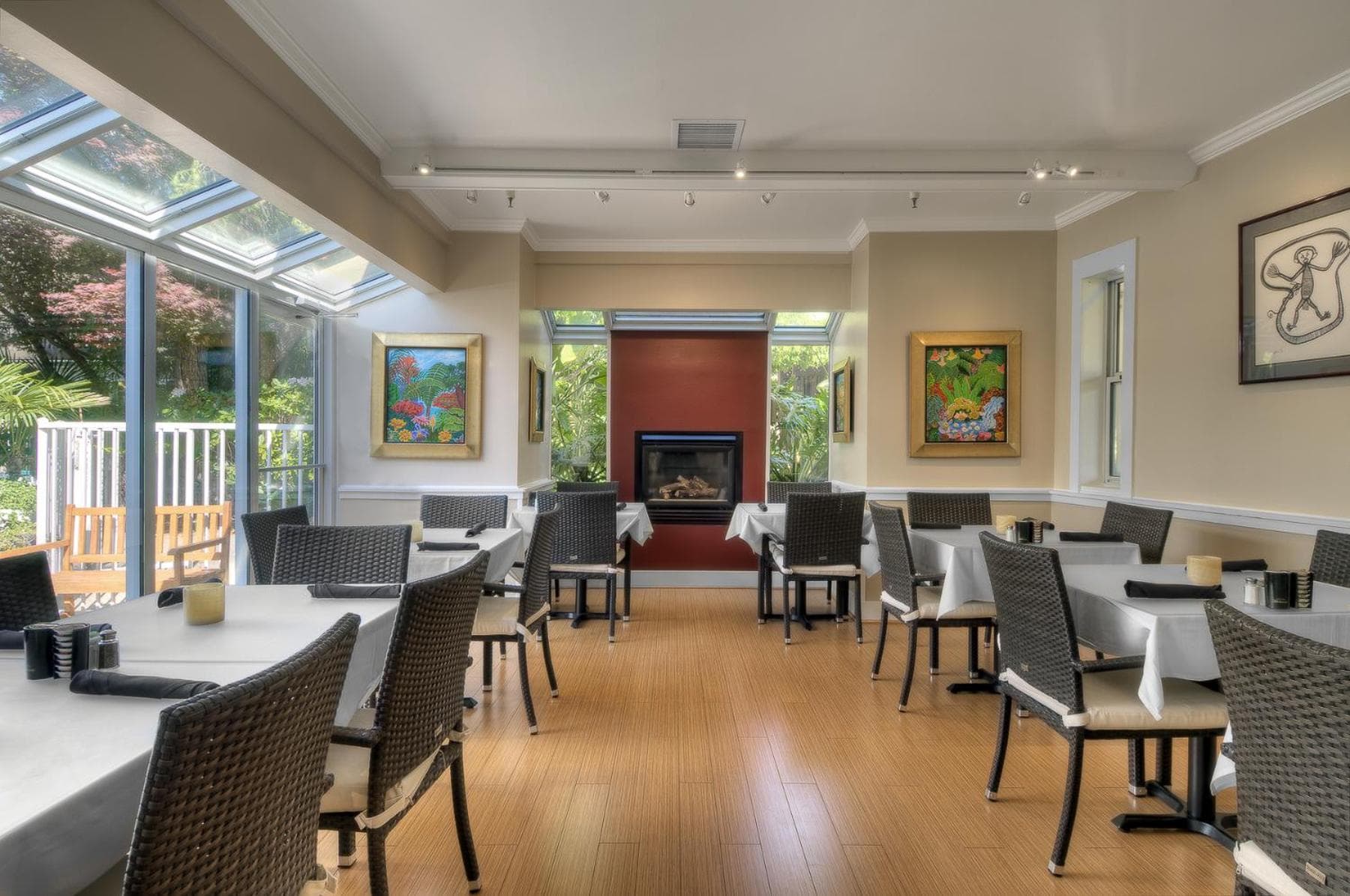 Dinah's Garden Hotel gallery photo in Palo Alto, CA — image 5