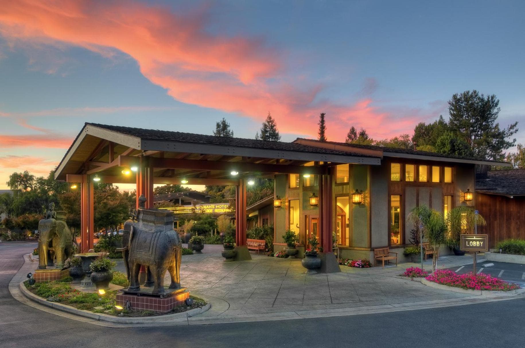 Dinah's Garden Hotel gallery photo in Palo Alto, CA — image 11