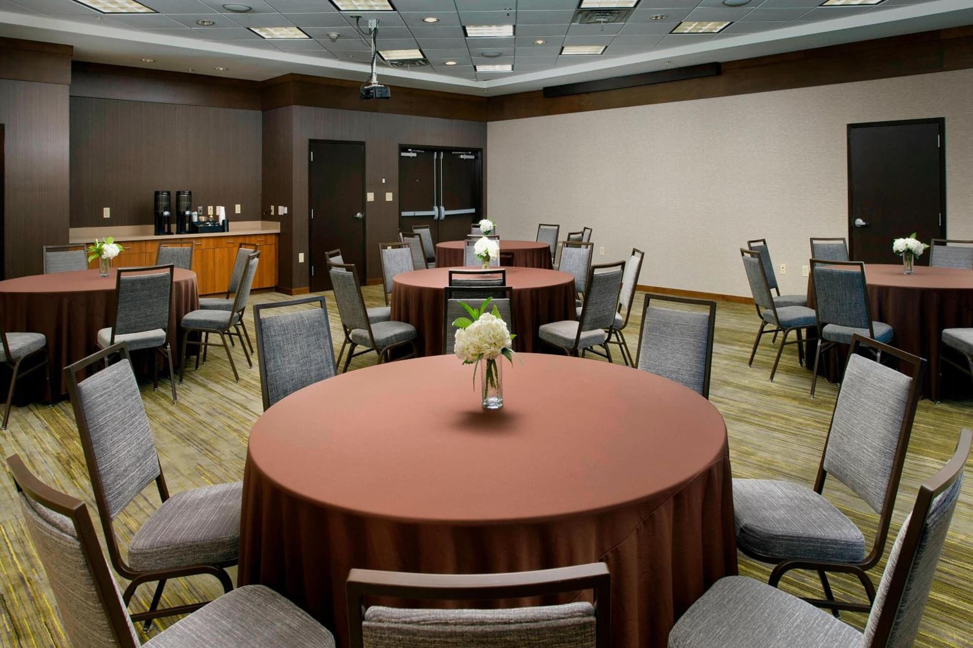 Courtyard by Marriott Wichita Falls gallery photo in Wichita Falls, TX — image 11