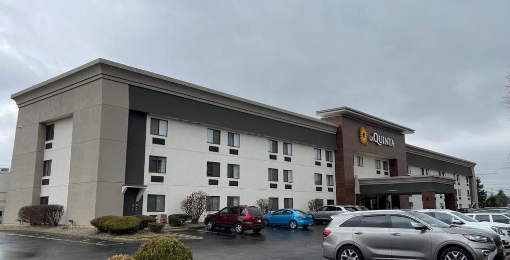La Quinta Inn by Wyndham Indianapolis Airport Executive Dr gallery photo in Indianapolis, IN — image 5